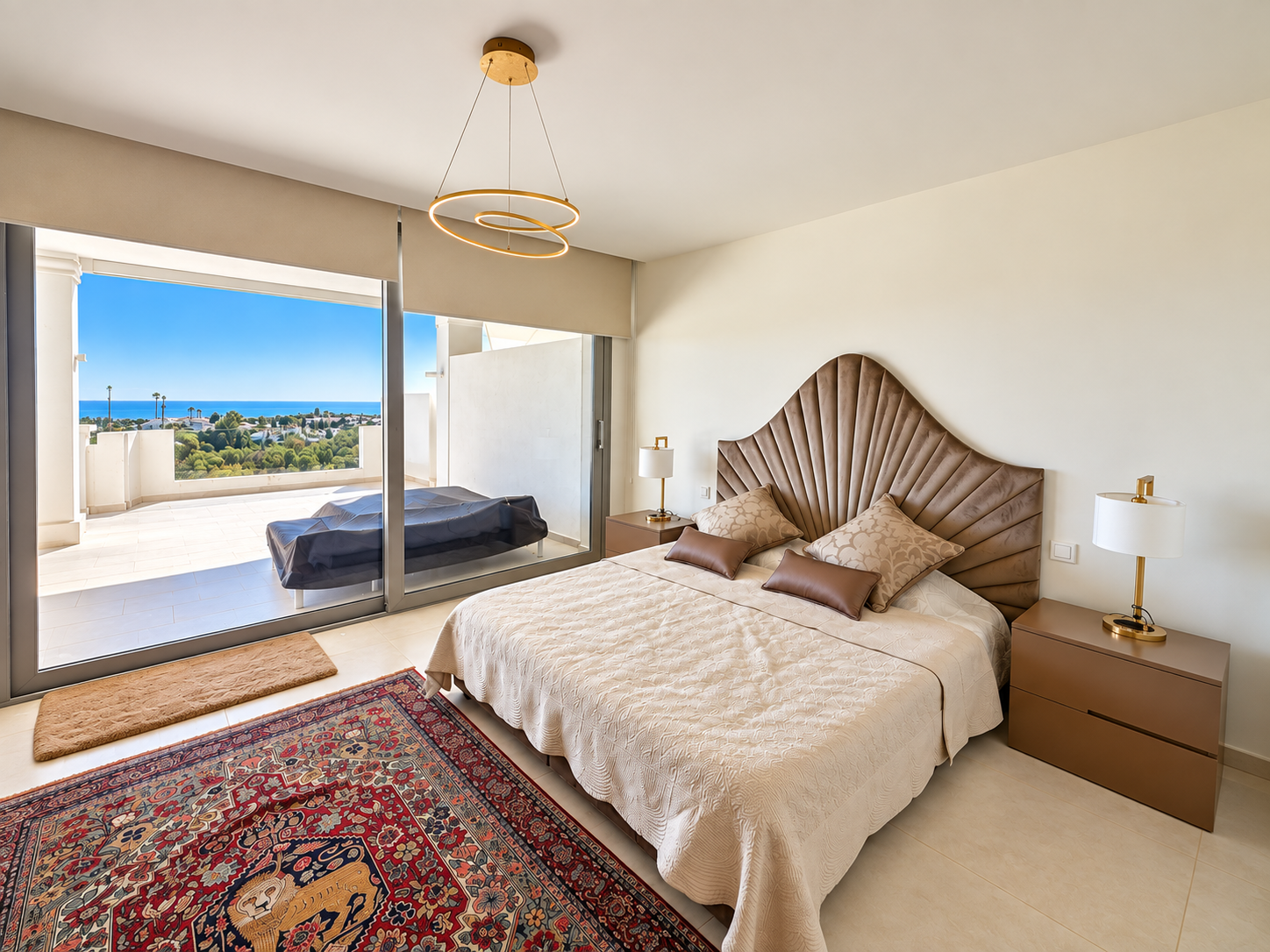 Luxury 3 bedroom apartment with spectacular views in 9 Lions Residences, Nueva Andalucia