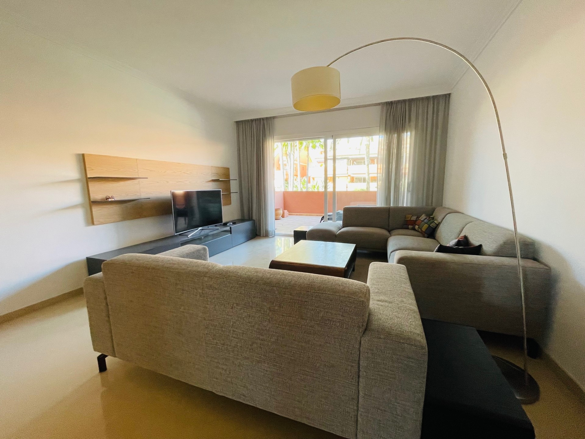 Elegante apartamento en El Embrujo Playa, Nueva Andalucia