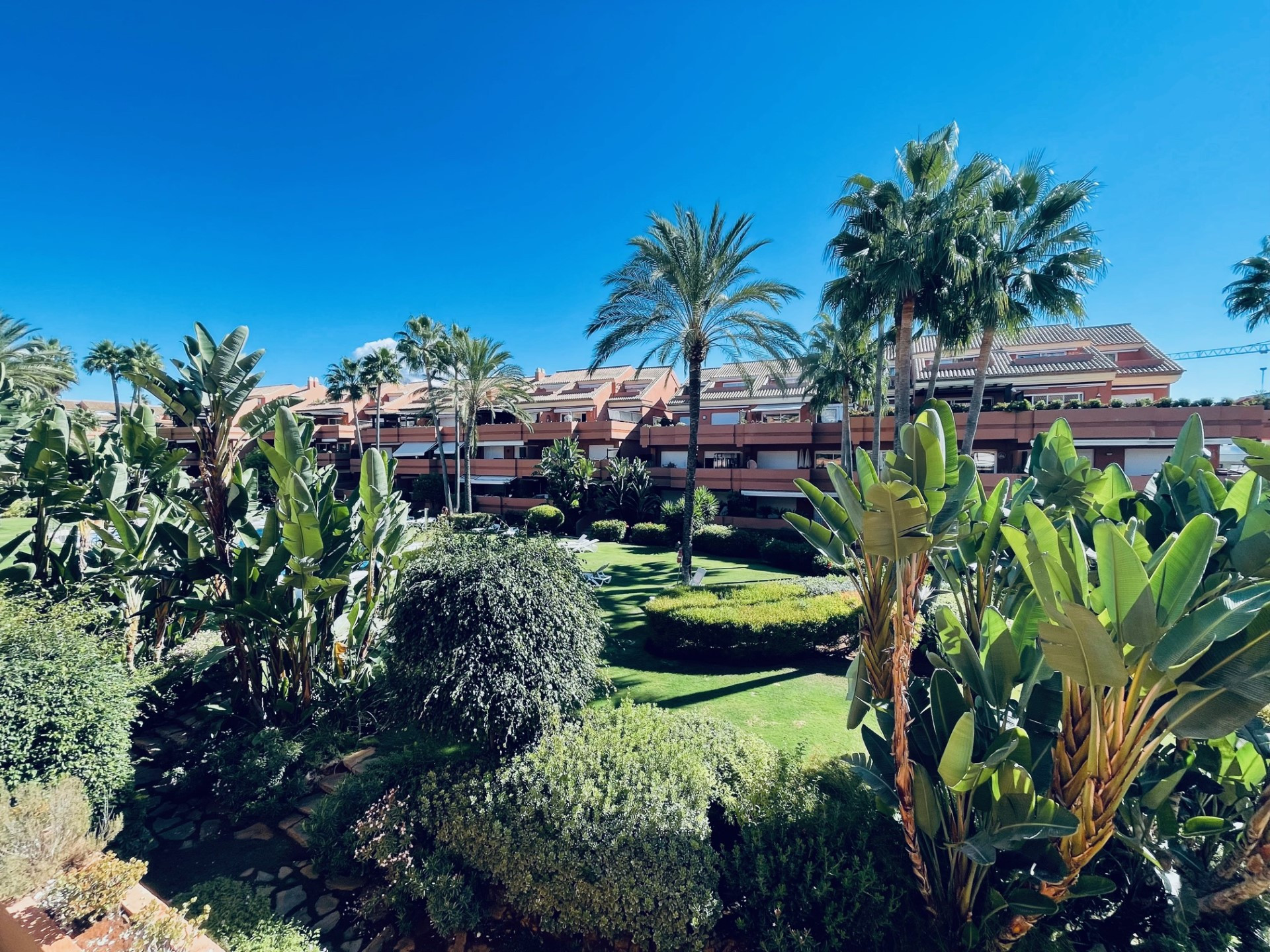 Elegante apartamento en El Embrujo Playa, Nueva Andalucia