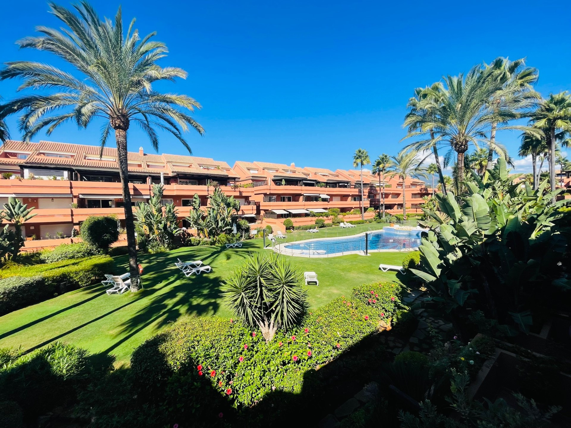 Elegante apartamento en El Embrujo Playa, Nueva Andalucia