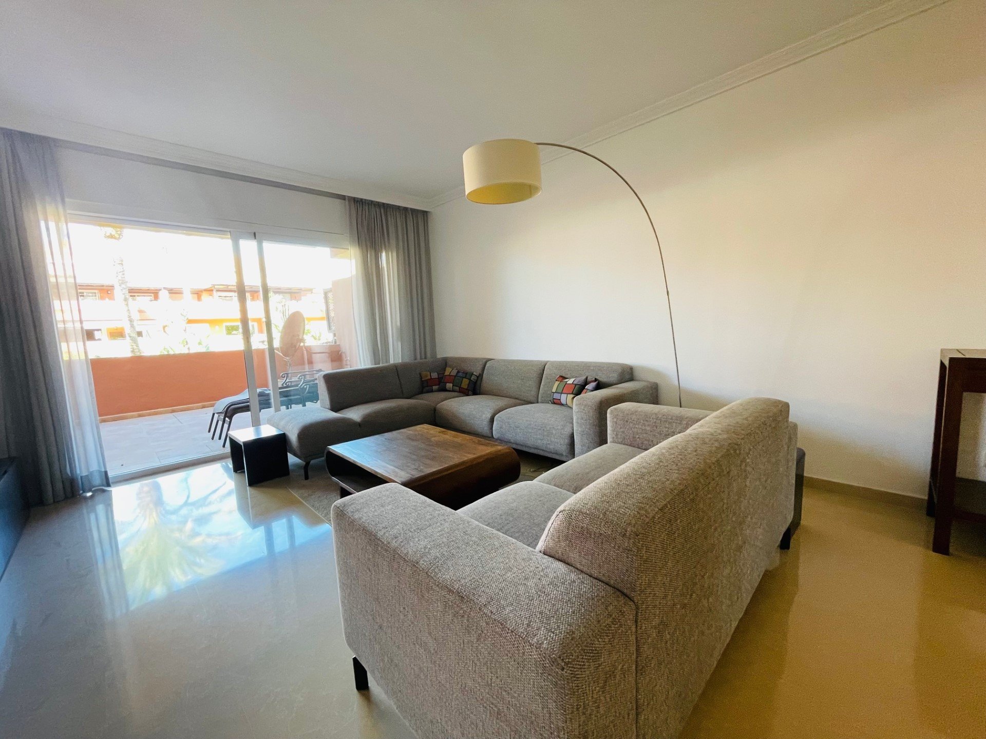 Elegante apartamento en El Embrujo Playa, Nueva Andalucia