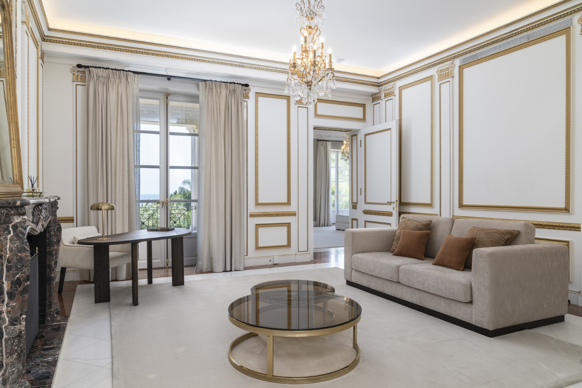 Oppulento villa de 8 dormitorios en Rocio de Nagüeles, Marbella Milla de Oro