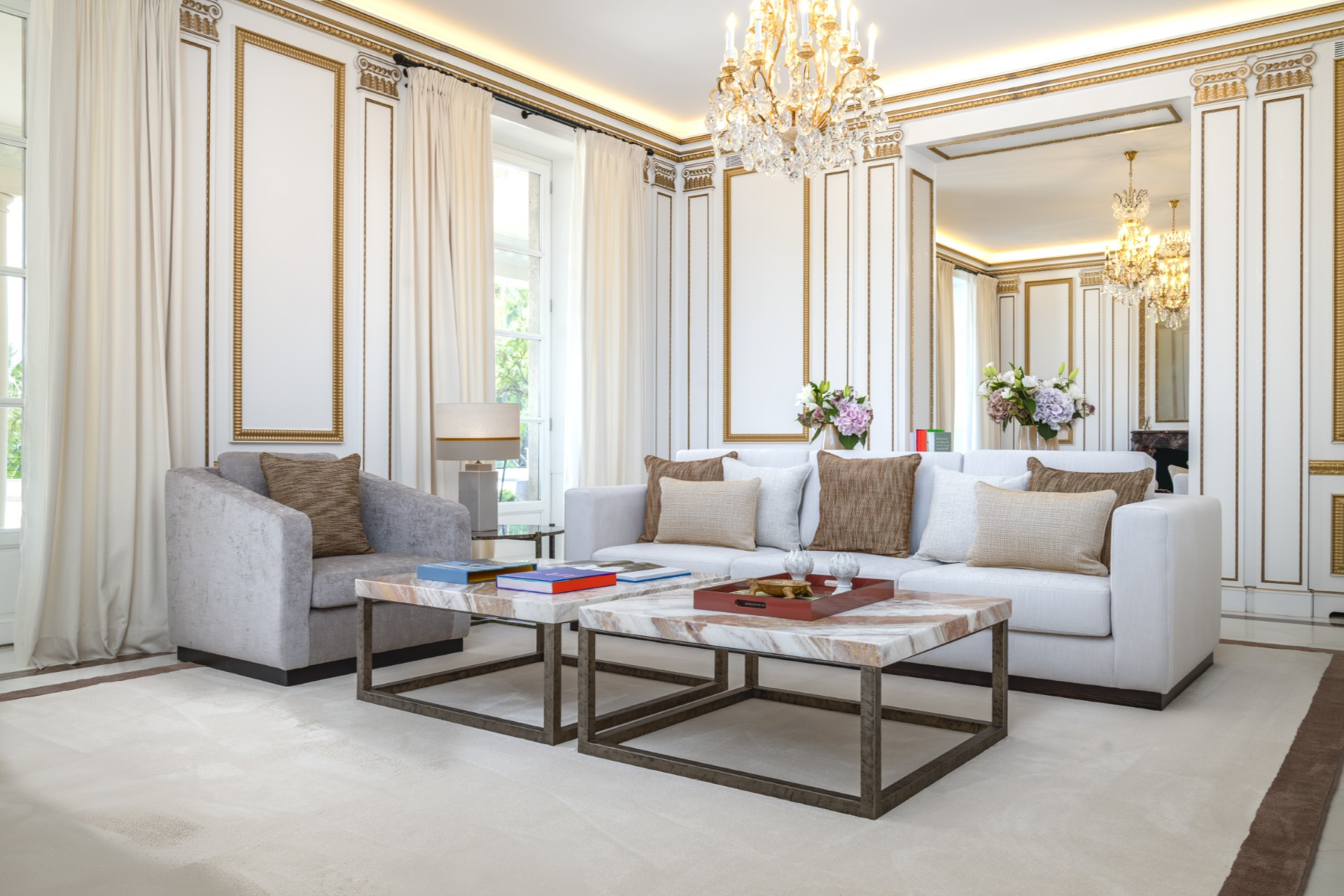 Oppulento villa de 8 dormitorios en Rocio de Nagüeles, Marbella Milla de Oro