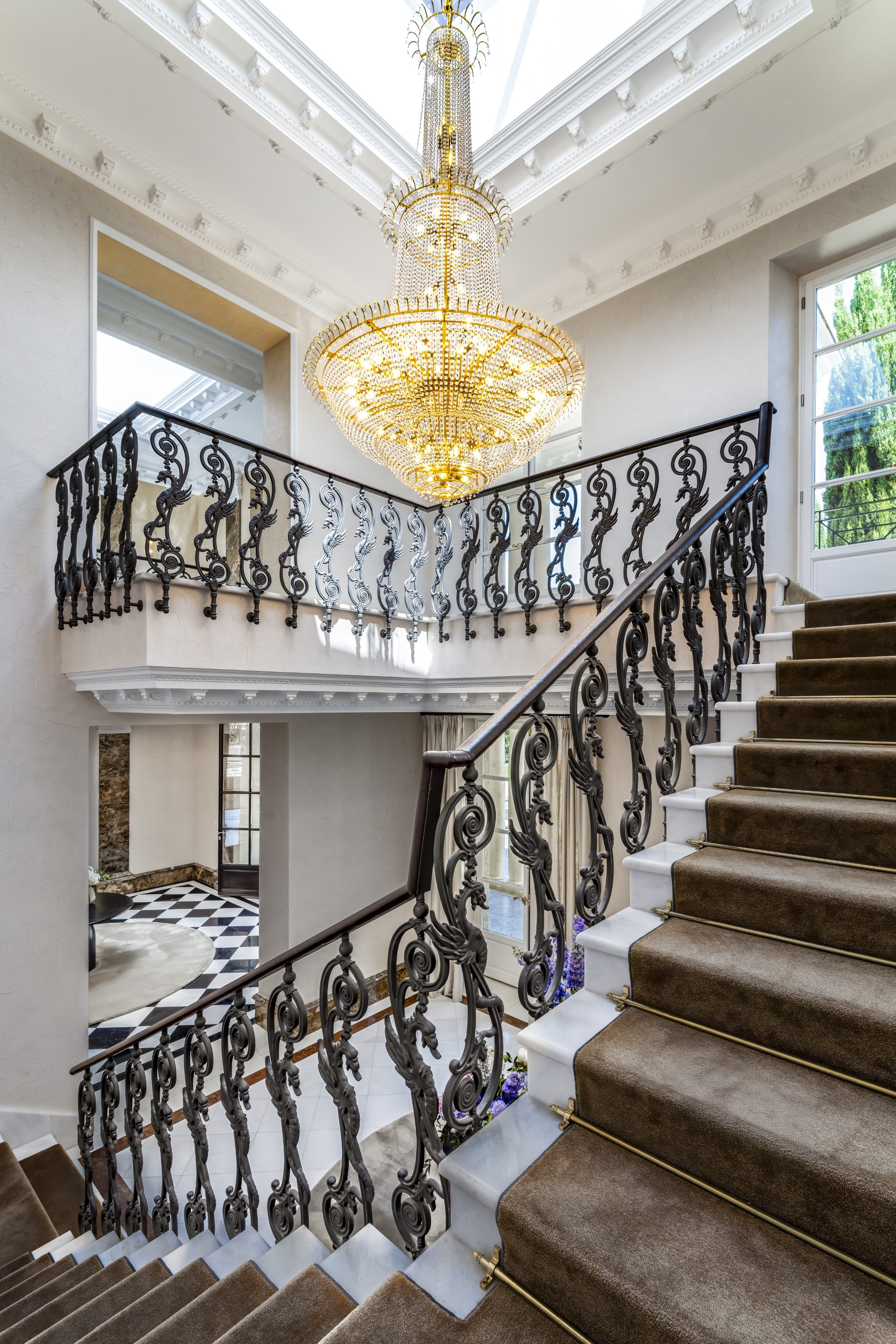 Oppulento villa de 8 dormitorios en Rocio de Nagüeles, Marbella Milla de Oro