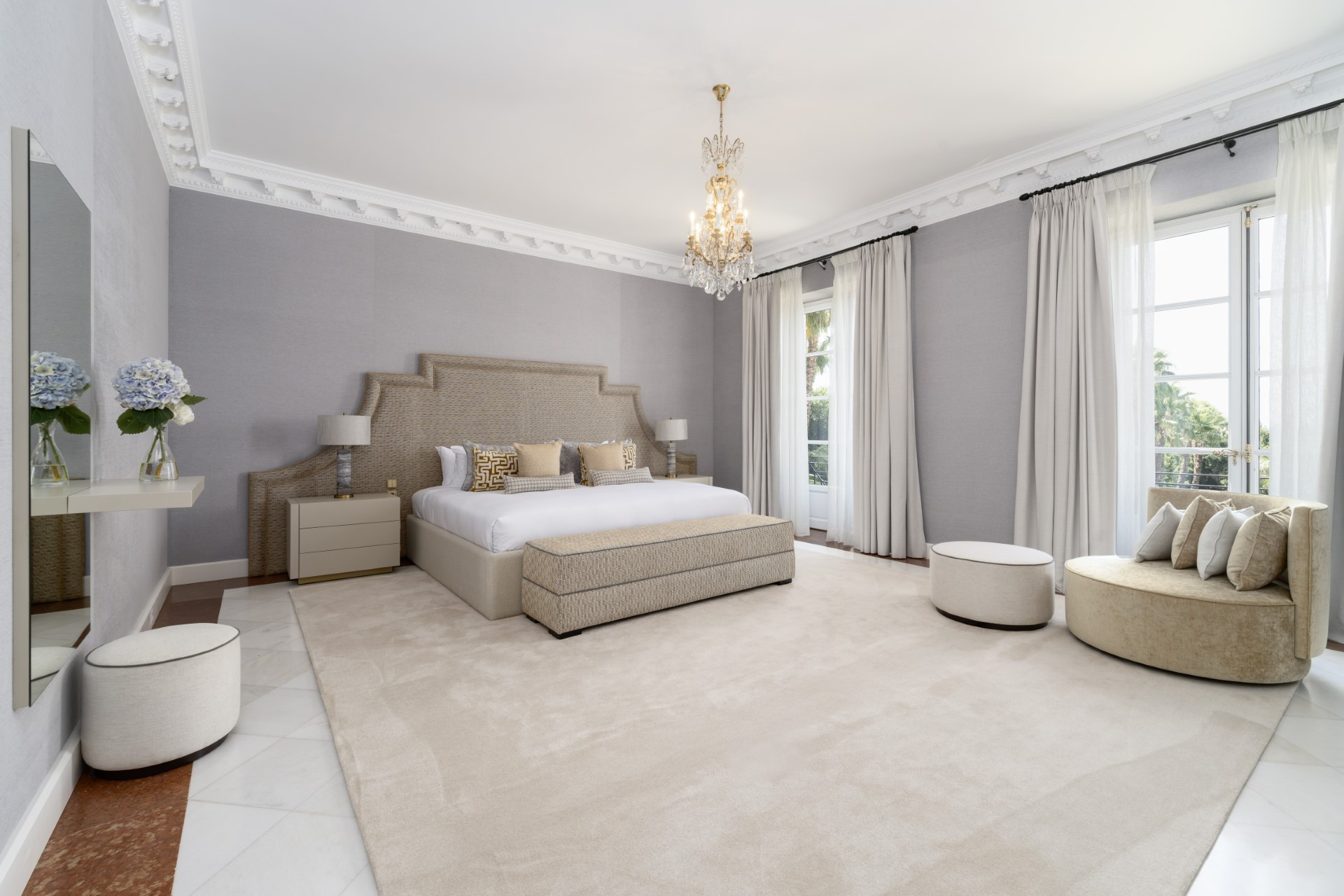 Oppulento villa de 8 dormitorios en Rocio de Nagüeles, Marbella Milla de Oro