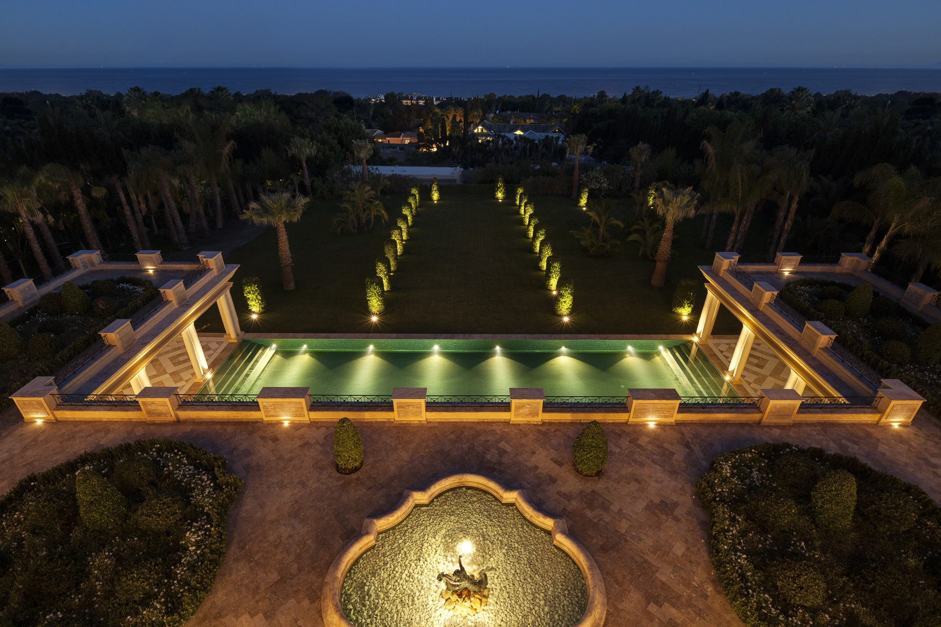 Opulent 8 bedroom villa in Rocio de Nagüeles, Marbella Golden Mile
