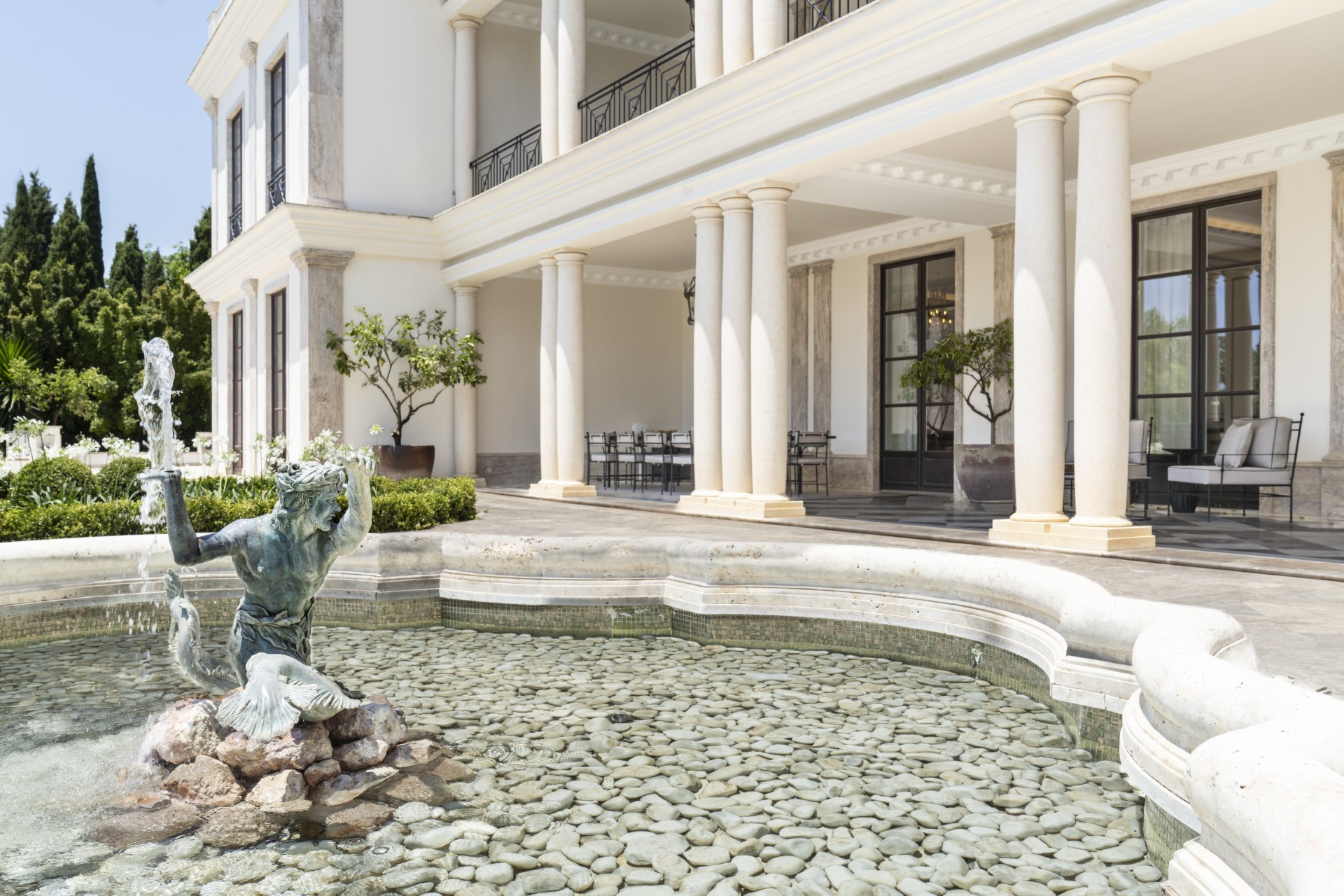 Oppulento villa de 8 dormitorios en Rocio de Nagüeles, Marbella Milla de Oro