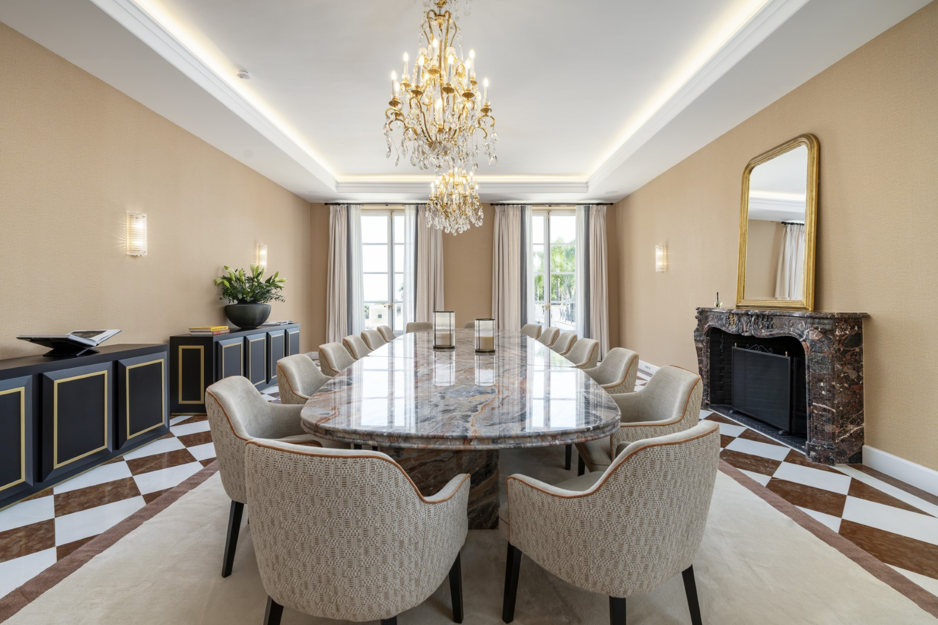 Oppulento villa de 8 dormitorios en Rocio de Nagüeles, Marbella Milla de Oro