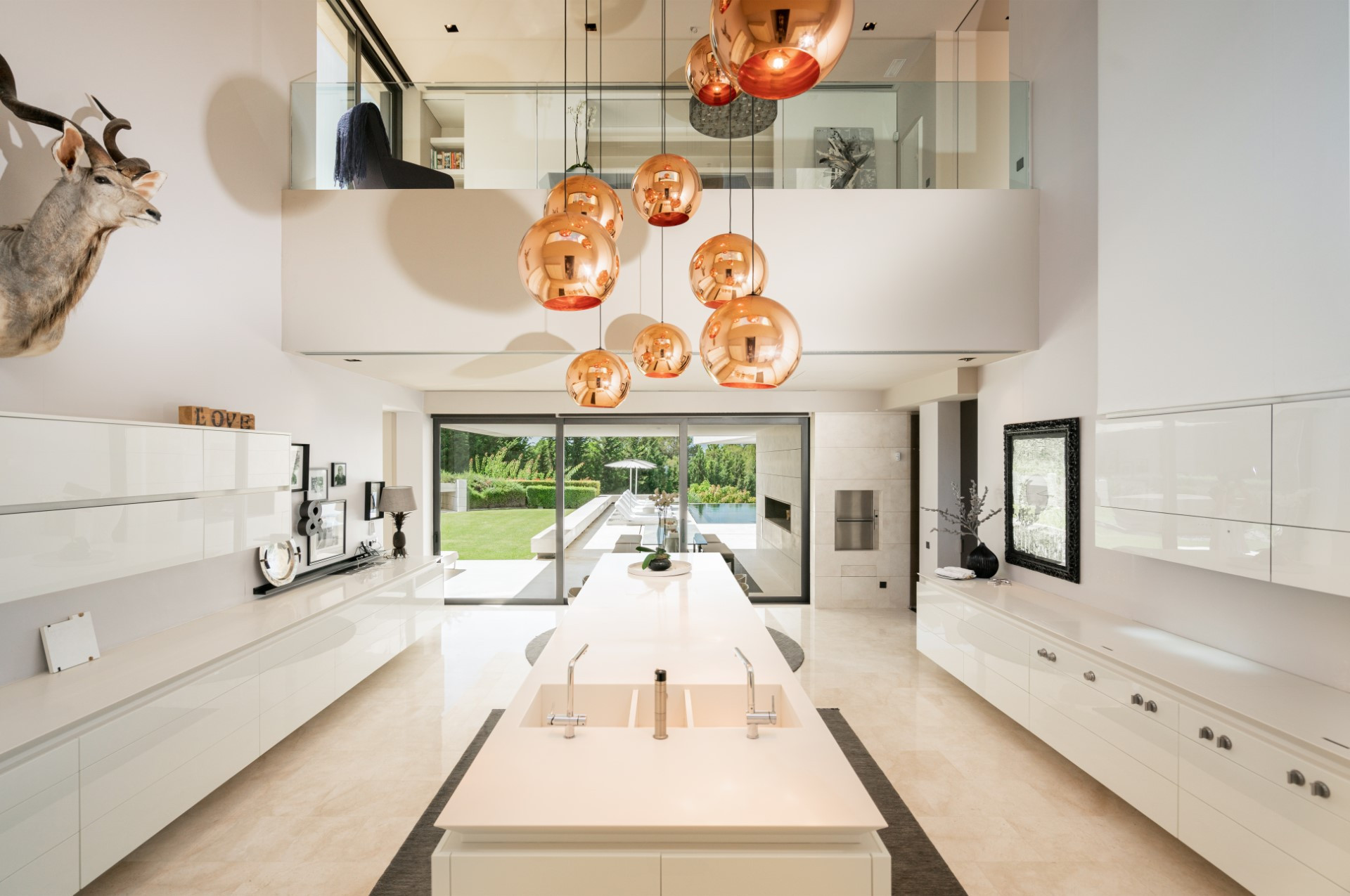 Breathtaking cutting edge design, modern villa in Cascada de Camojan
