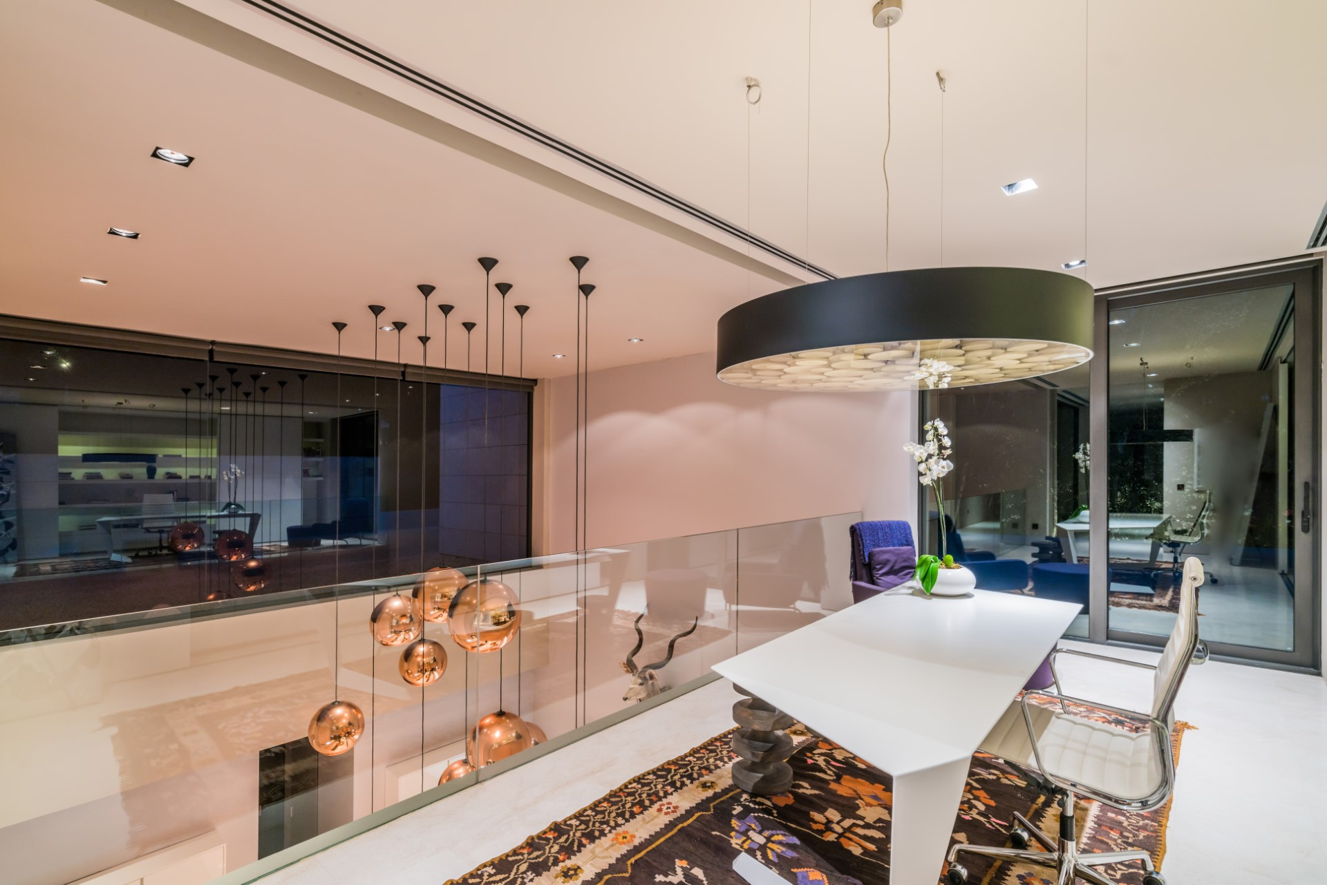 Breathtaking cutting edge design, modern villa in Cascada de Camojan