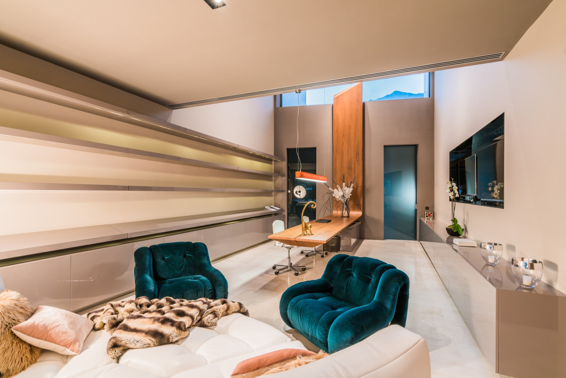 Breathtaking cutting edge design, modern villa in Cascada de Camojan