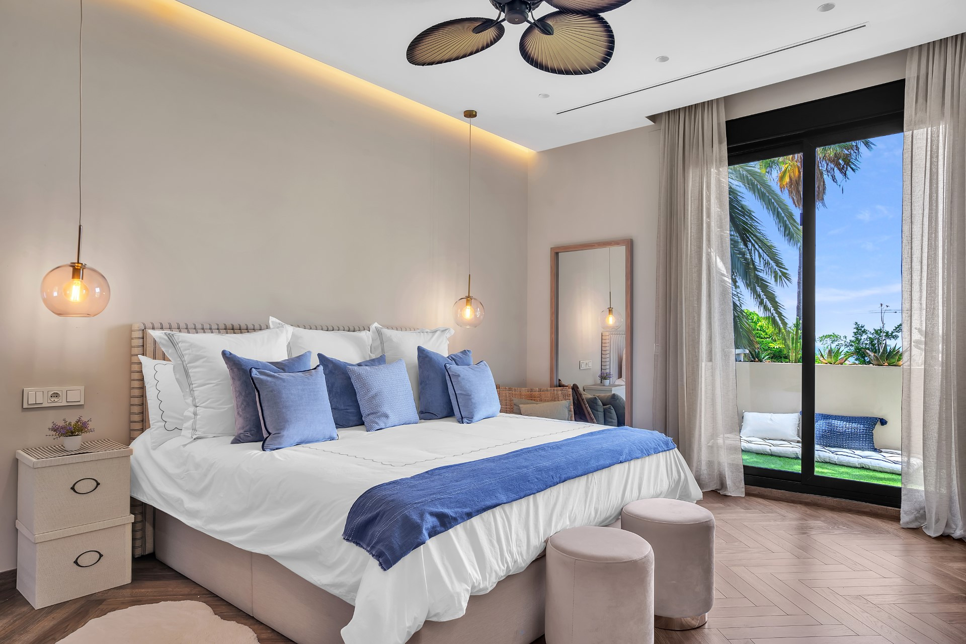 Elegan 4 bedroom villa in Xarblanca, Marbella