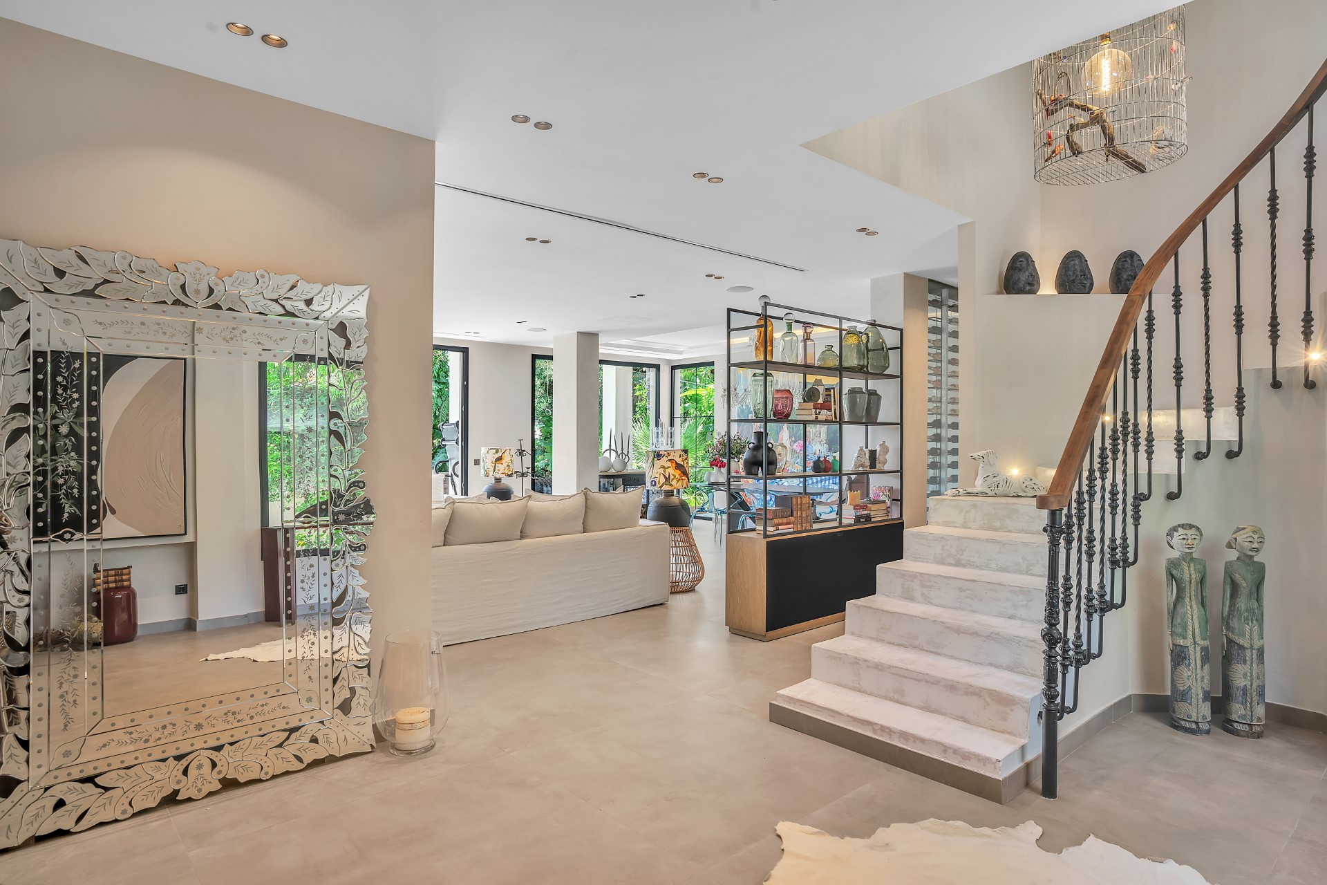 Elegan 4 bedroom villa in Xarblanca, Marbella