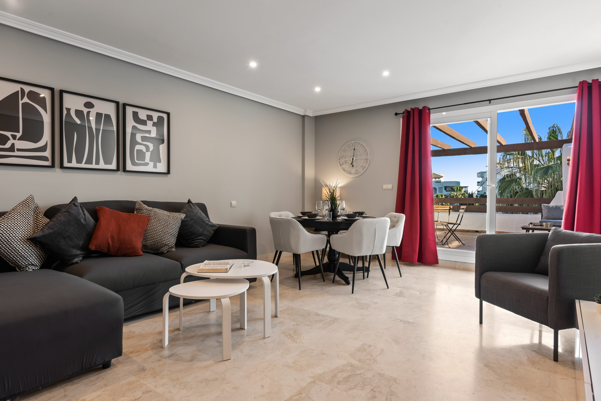 Spacious Townhouse in Selwo Hills, Estepona