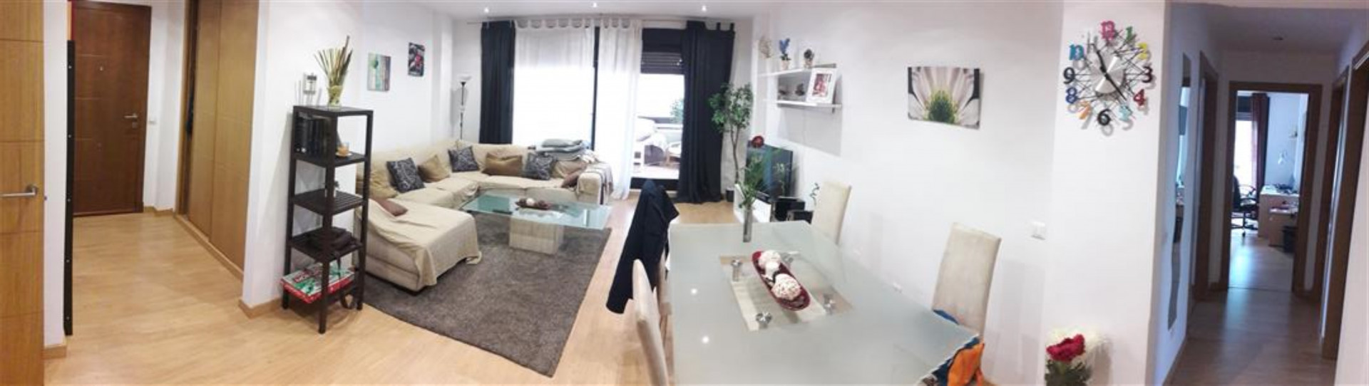 Contemporary apartment with expansive terrace in Selwo.