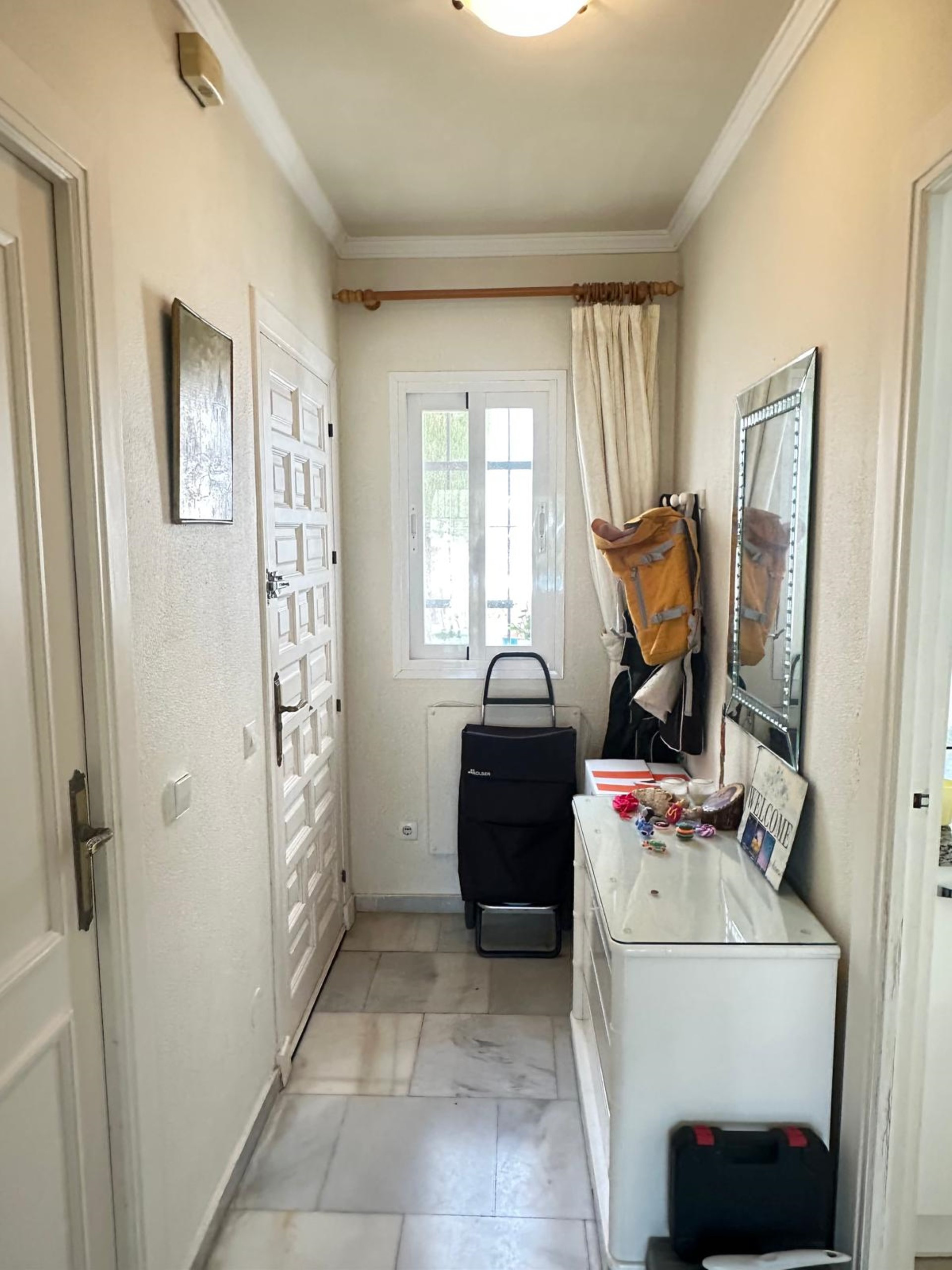 Bright and spacious ground floor apartment in El Paraiso, Estepona East