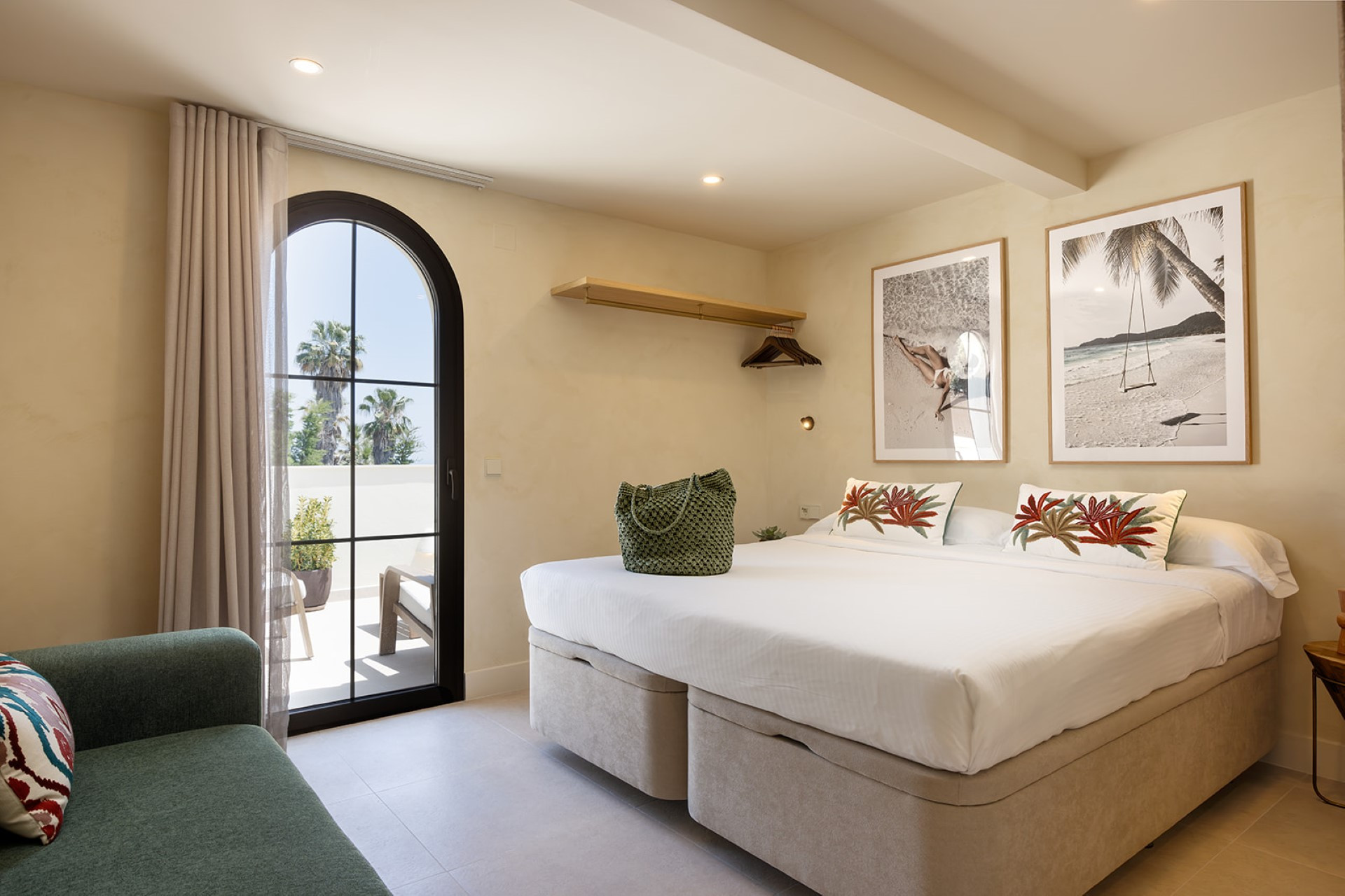Luxurious 6-bedroom villa in Nueva Andalucia, Marbella