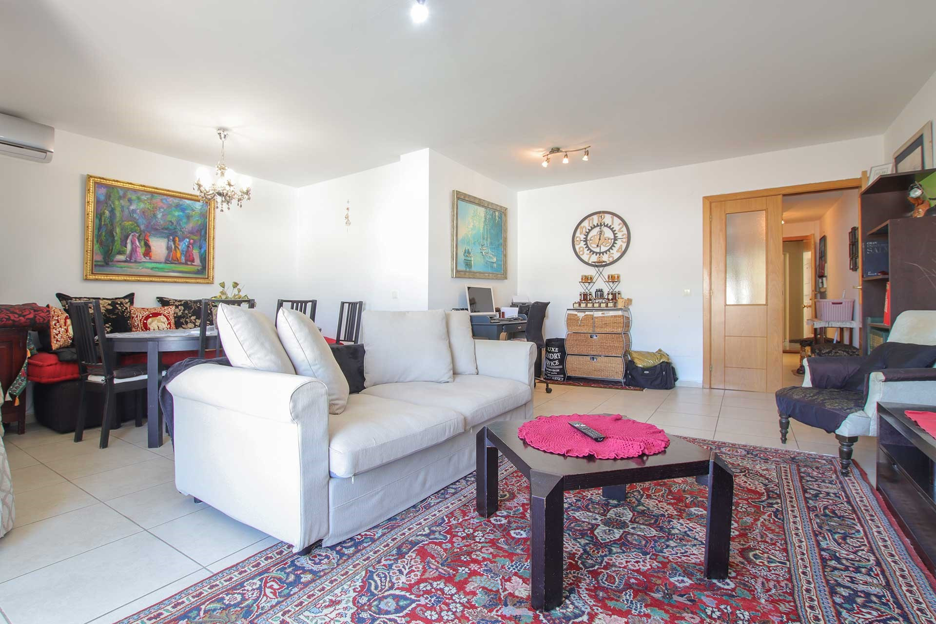 Elegante apartamento de 3 dormitorios en Nueva Andalucía, Marbella