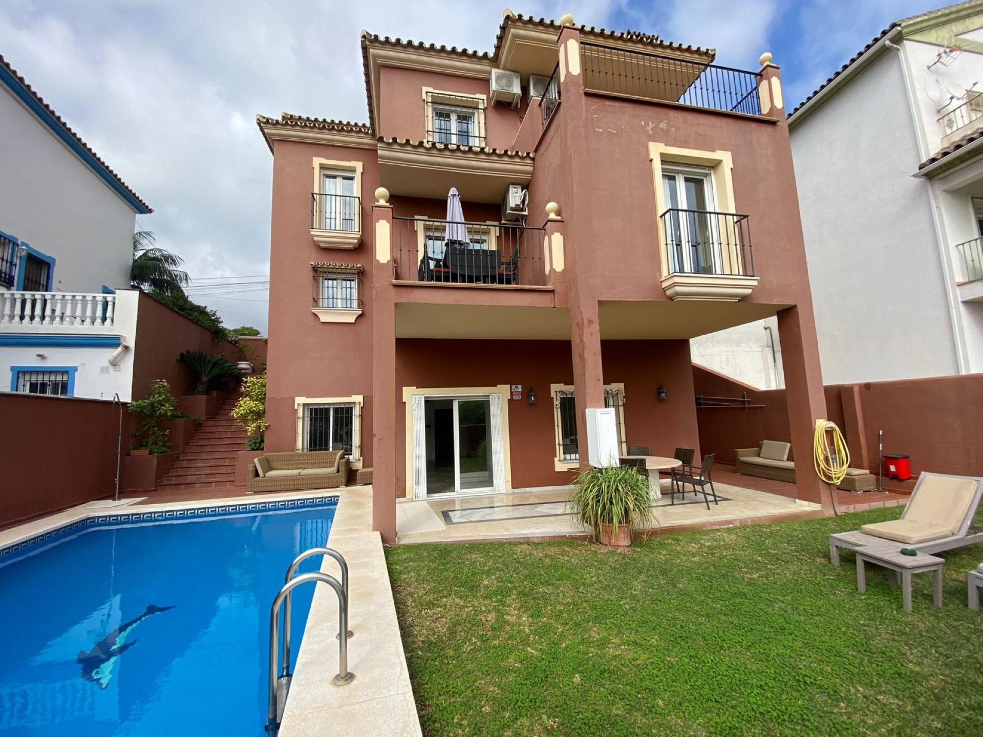 Traditional family villa in El Gamonal, San Pedro de Alcantara