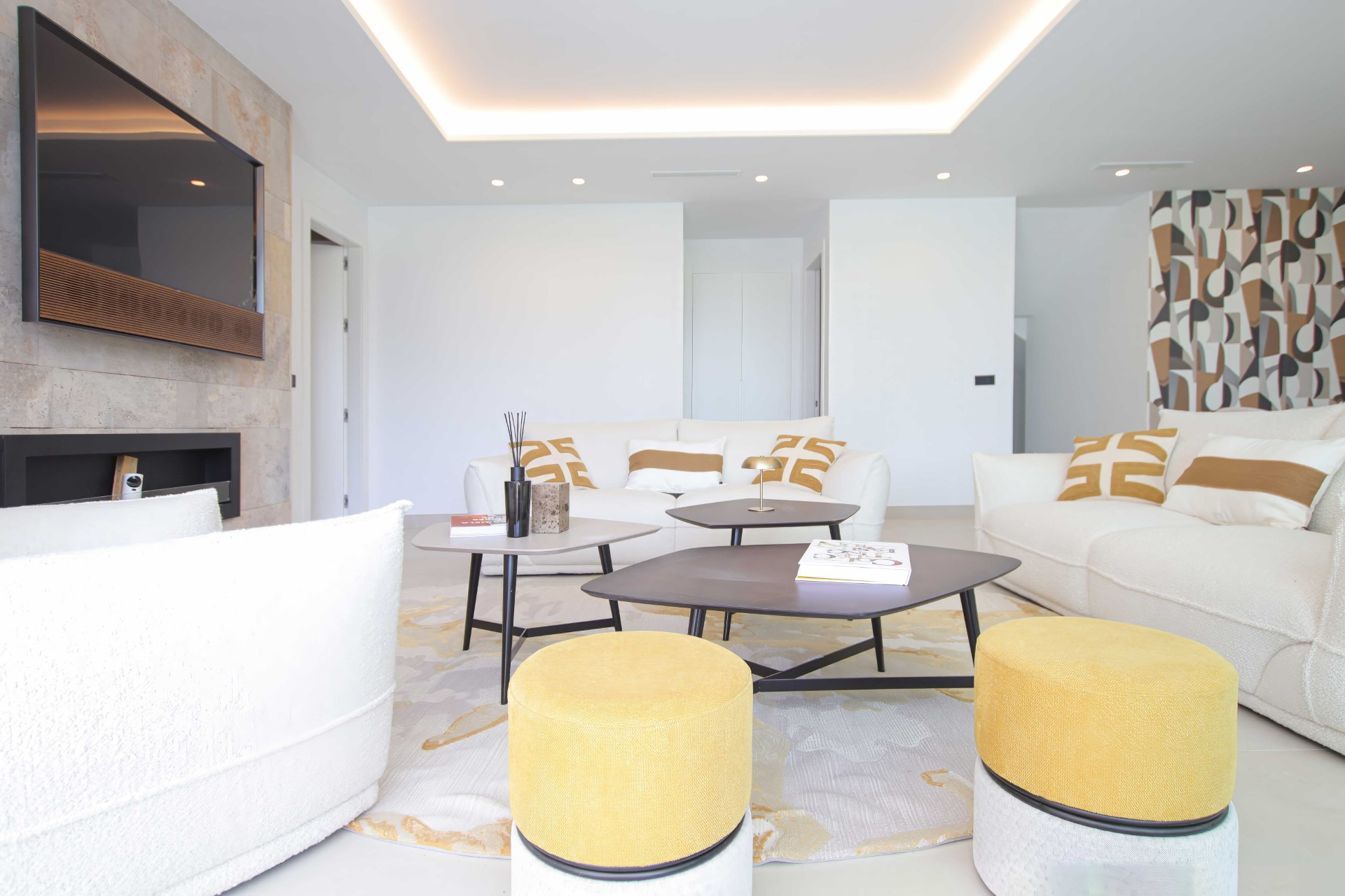 Impressive brand new 4 bedroom villa with infinity pool in Valle Romano, Estepona