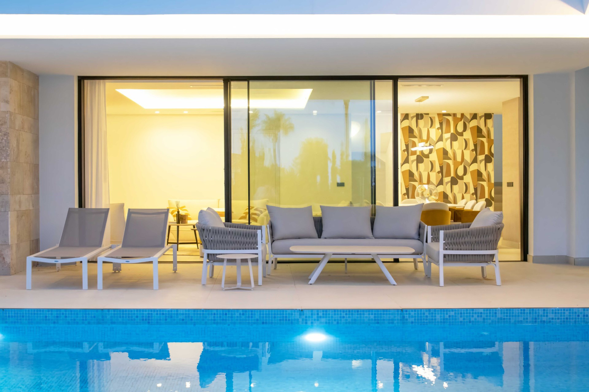 Impressive brand new 4 bedroom villa with infinity pool in Valle Romano, Estepona