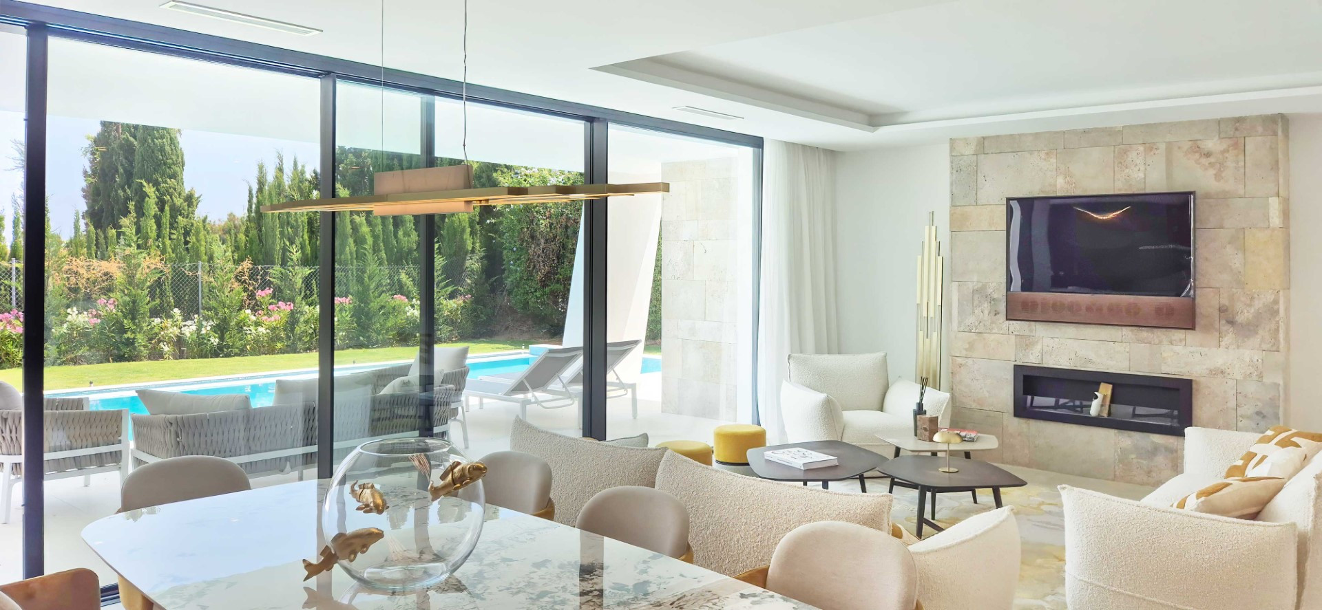 Impressive brand new 4 bedroom villa with infinity pool in Valle Romano, Estepona