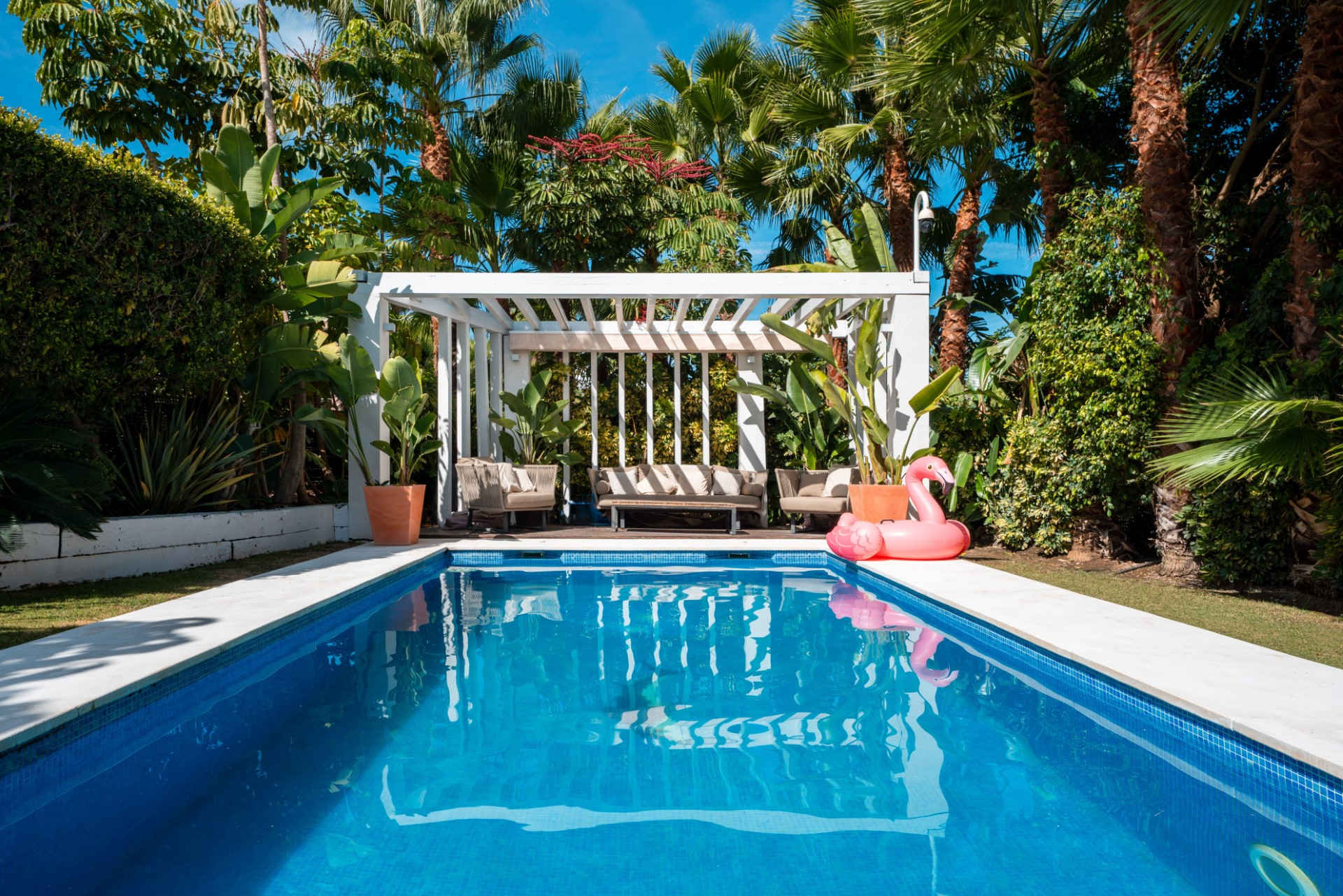 Lujosa villa de 4 dormitorios en Las Brisas, Nueva Andalucia