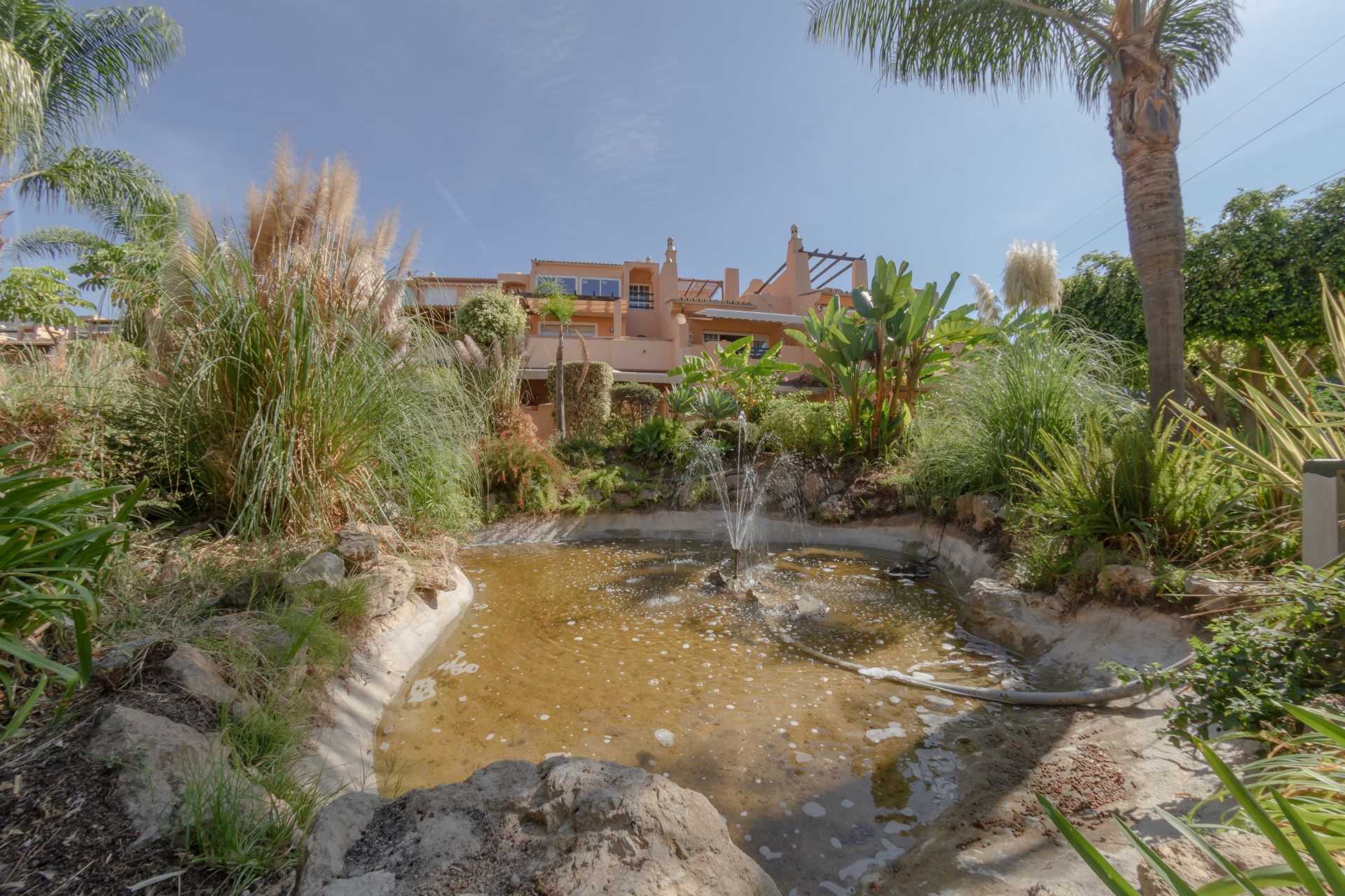 Stunning townhouse in Oasis de Nagüeles, Marbella Golden Mile