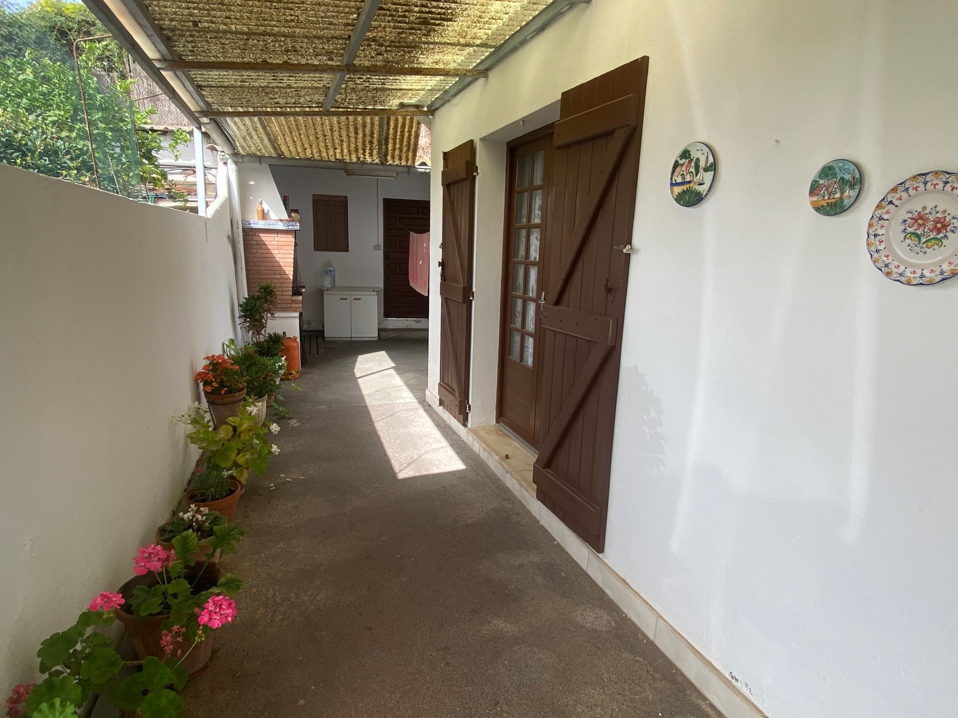 Villa tradicional de 5 dormitorios en El Velerin, Nueva Milla de Oro