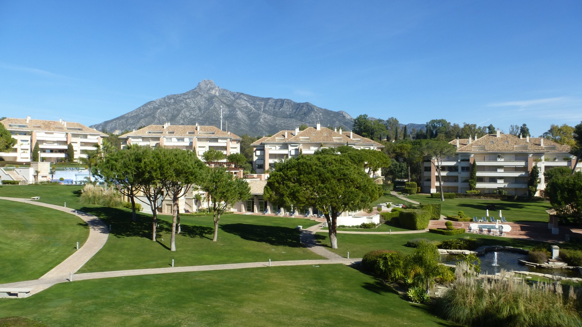 Plaza de aparcamiento privado en La Trinidad, Marbella Golden Mile