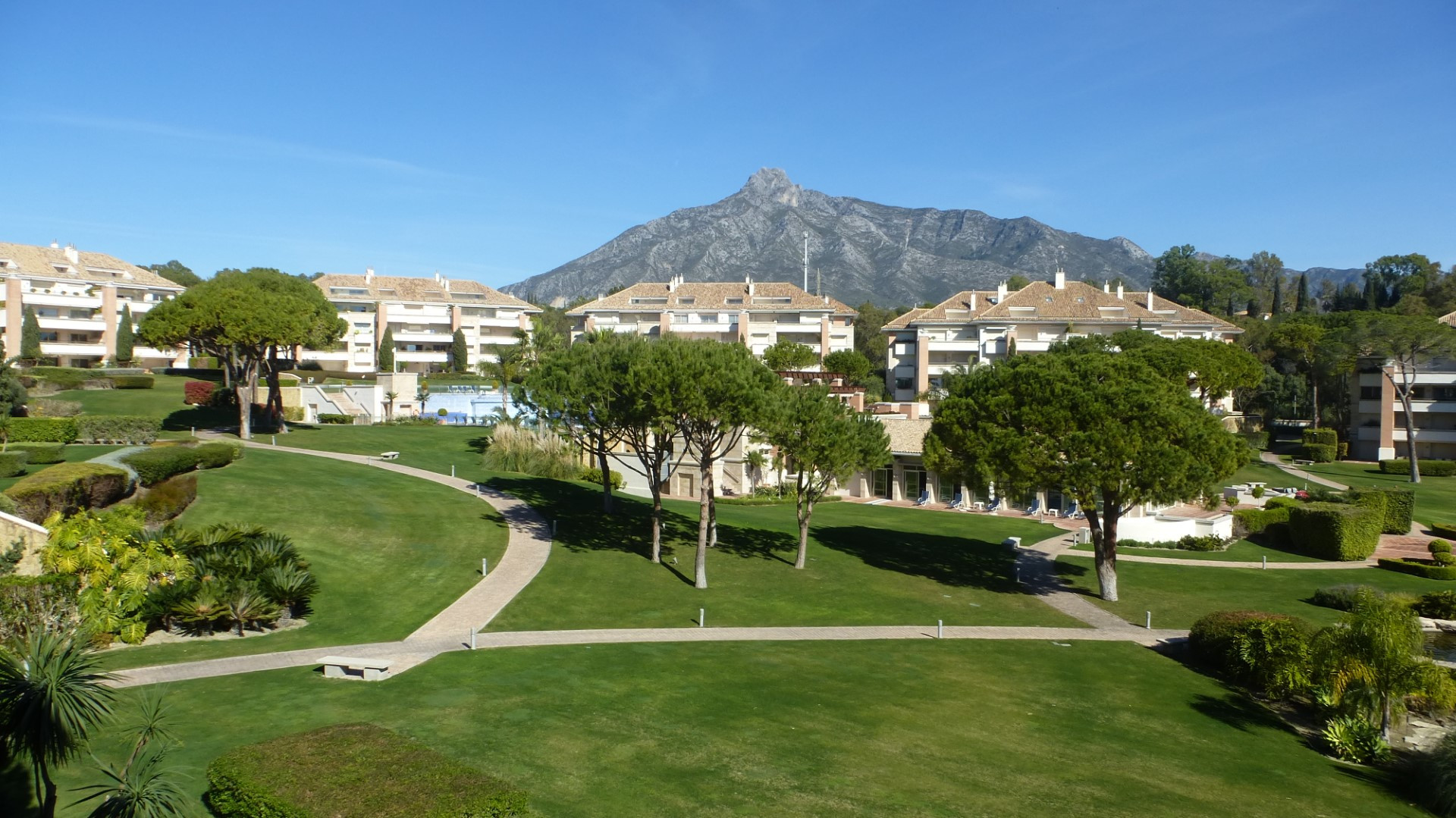 Plaza de aparcamiento privado en La Trinidad, Marbella Golden Mile