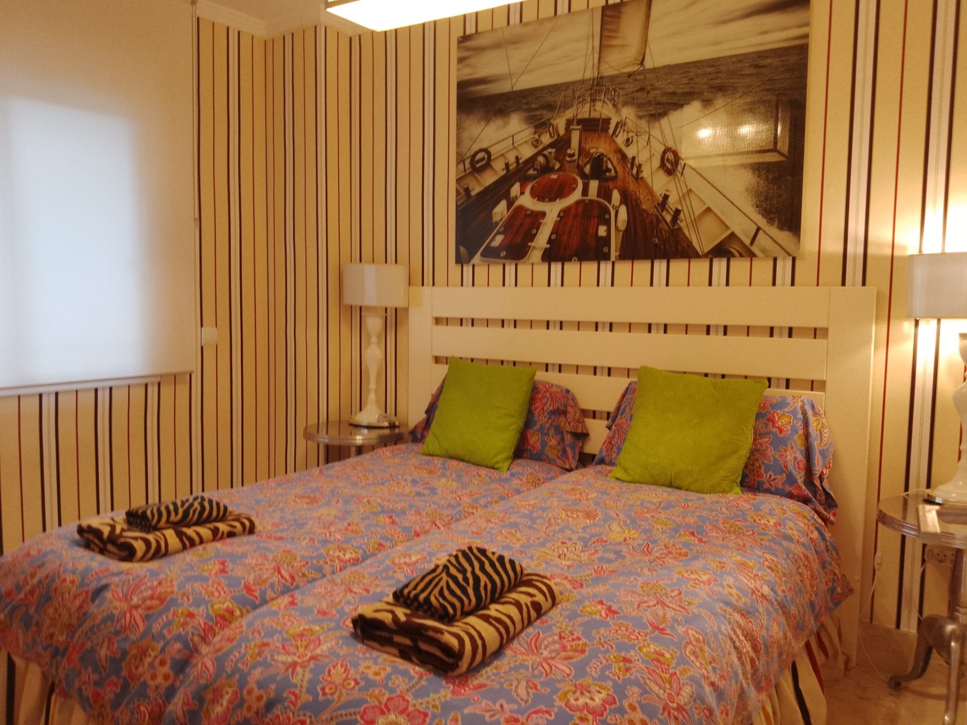 Apartamento de planta baja de 2 dormitorios junto a la playa en Terrazas de Banús, Puerto Banús