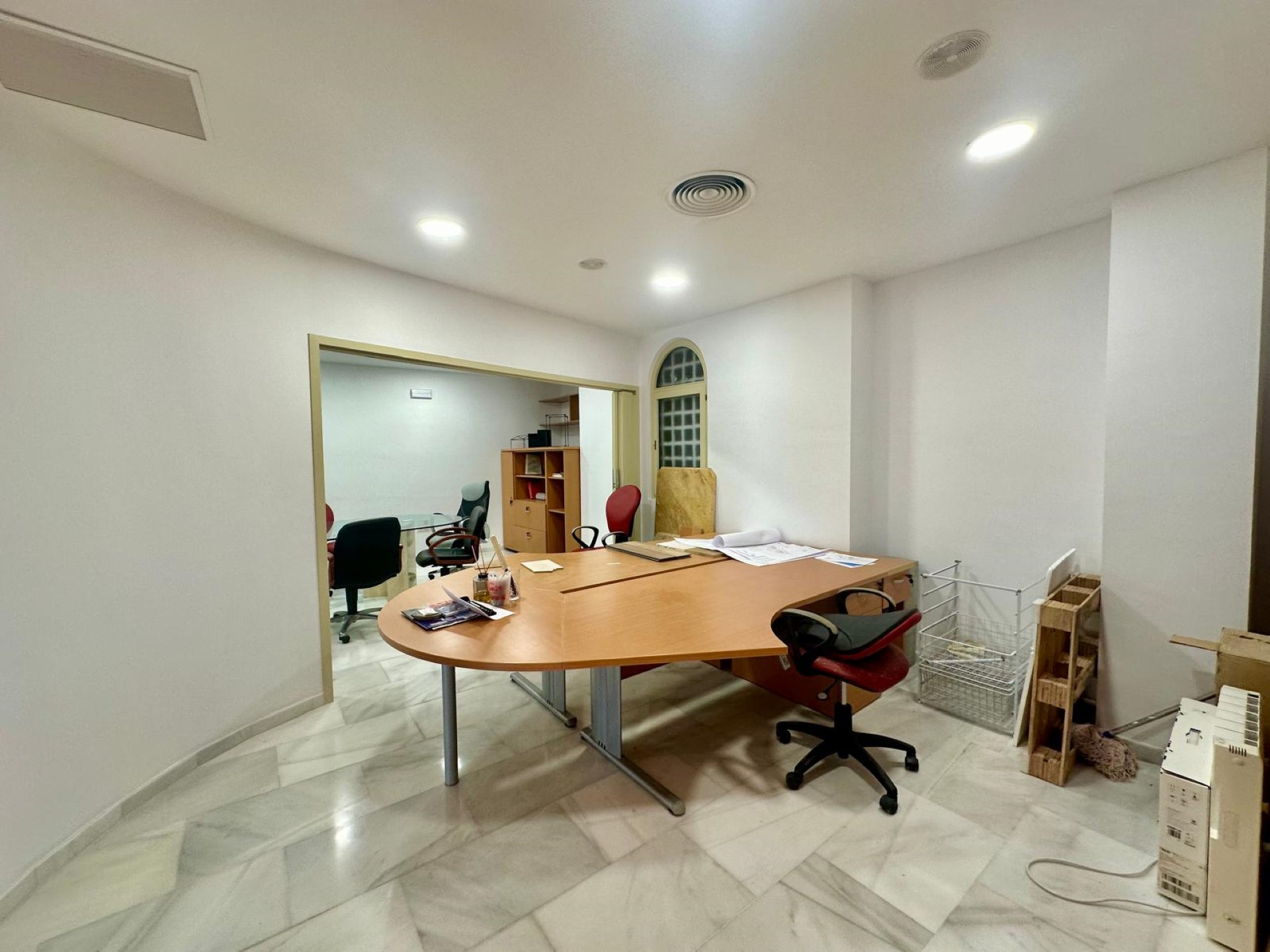 Elegant Commercial Office Space in Playas del Duque, Puerto Banus