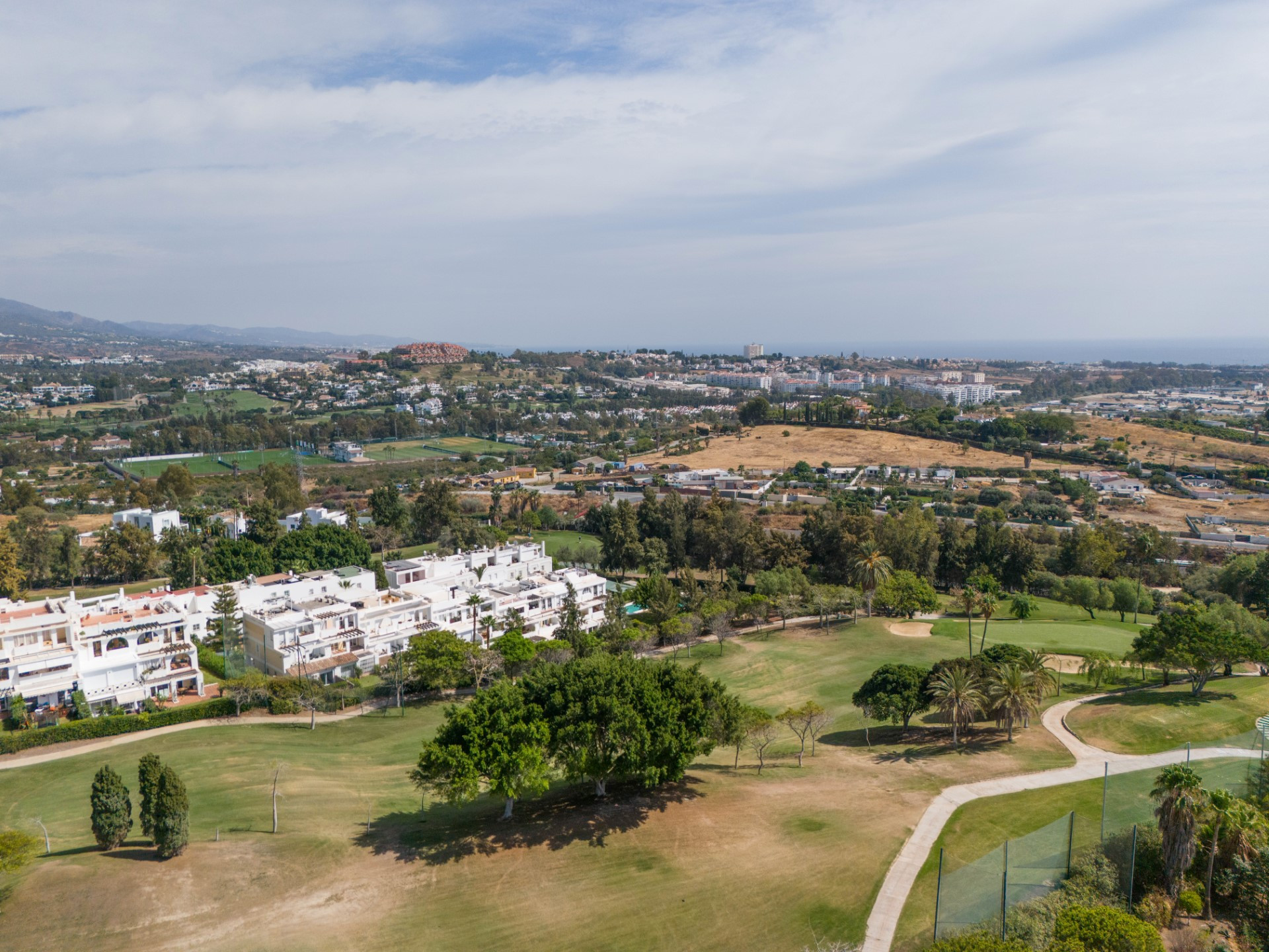 Exquisito apartamento en planta baja en Terrazas de la Quinta, Benahavis