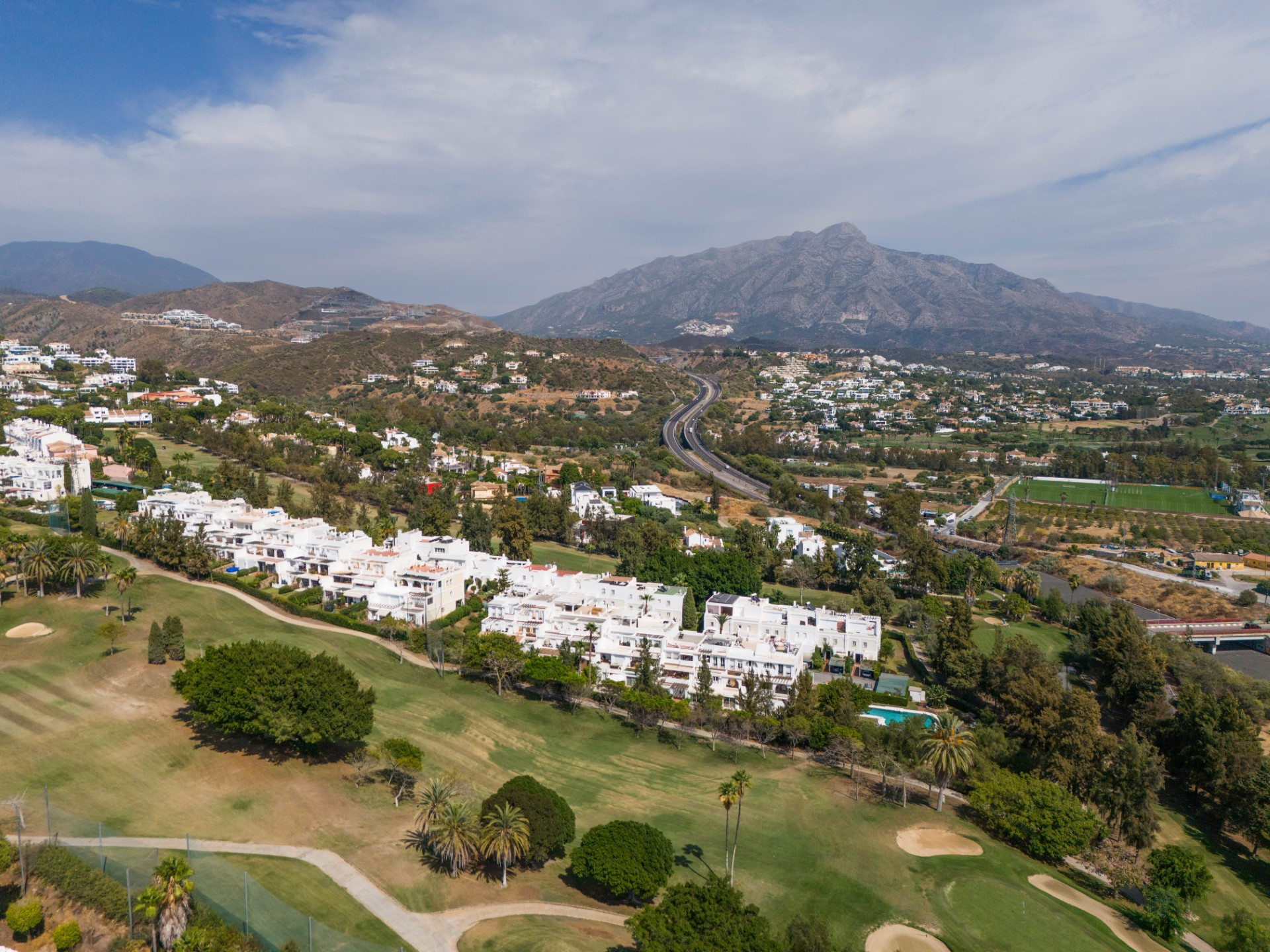 Exquisito apartamento en planta baja en Terrazas de la Quinta, Benahavis