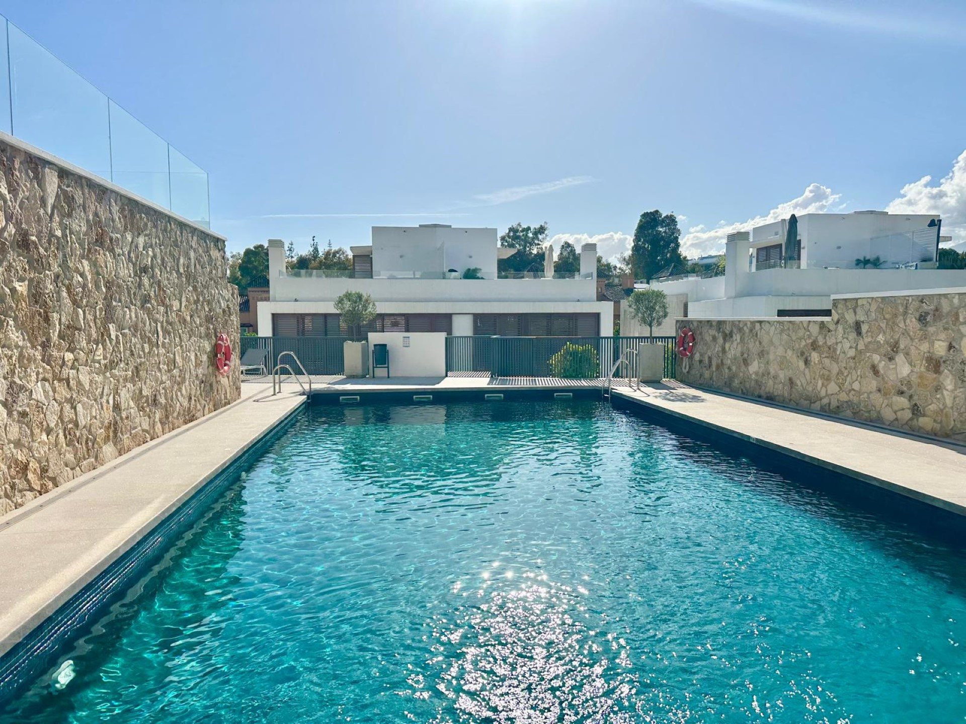 4 bedroom luxury townhouse in The Collection, Puente Romano