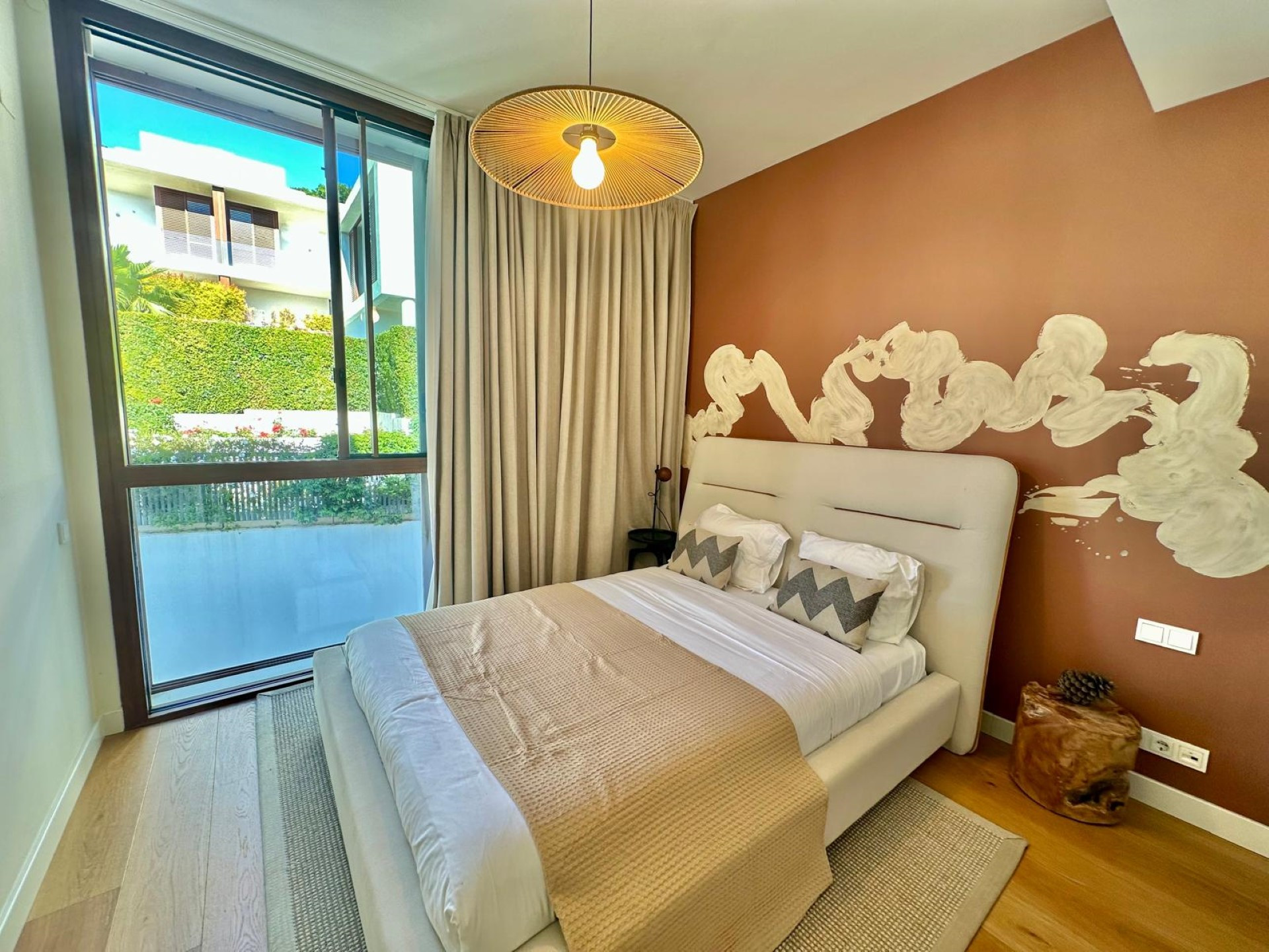 4 bedroom luxury townhouse in The Collection, Puente Romano