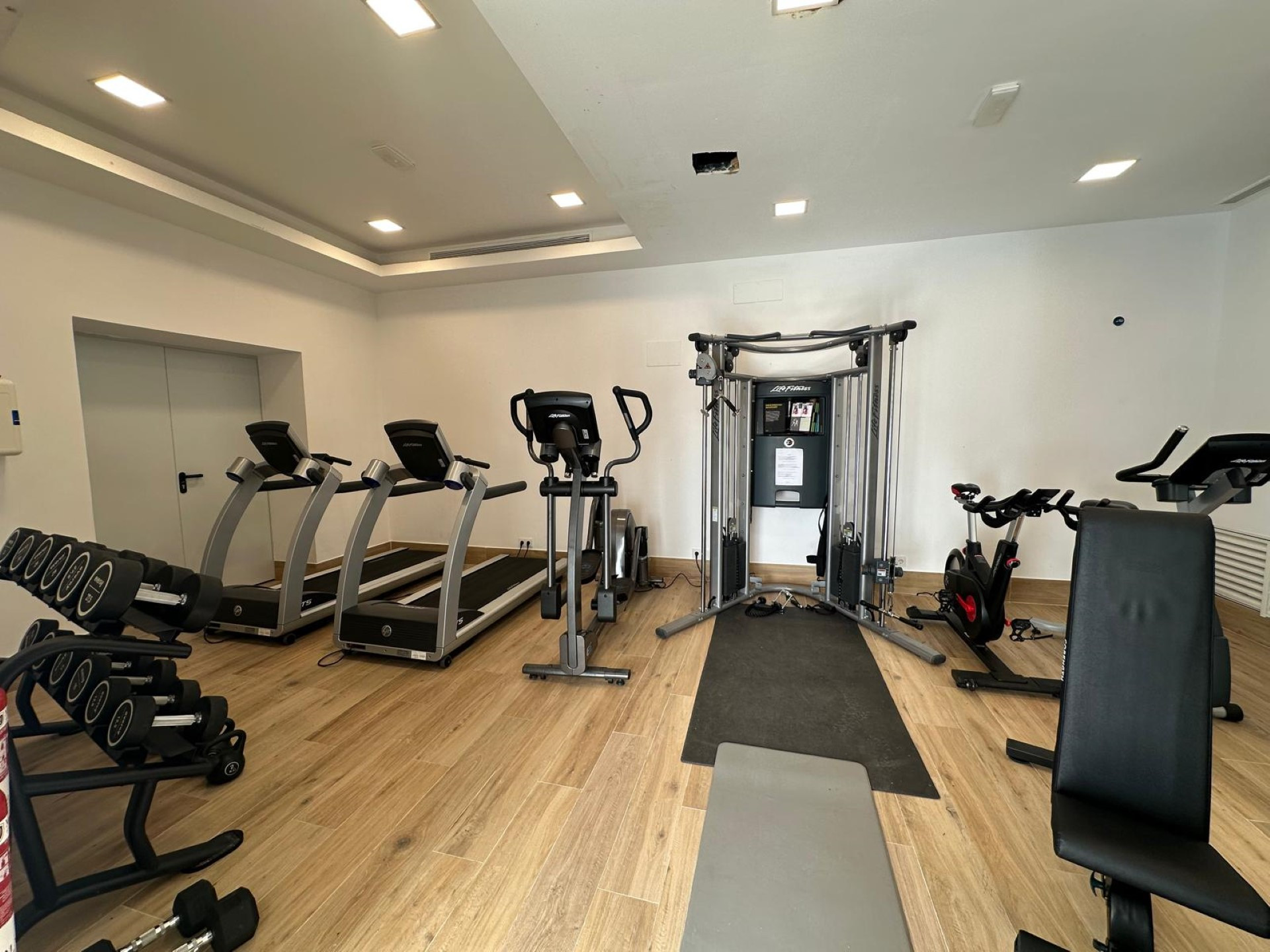 4 bedroom luxury townhouse in The Collection, Puente Romano