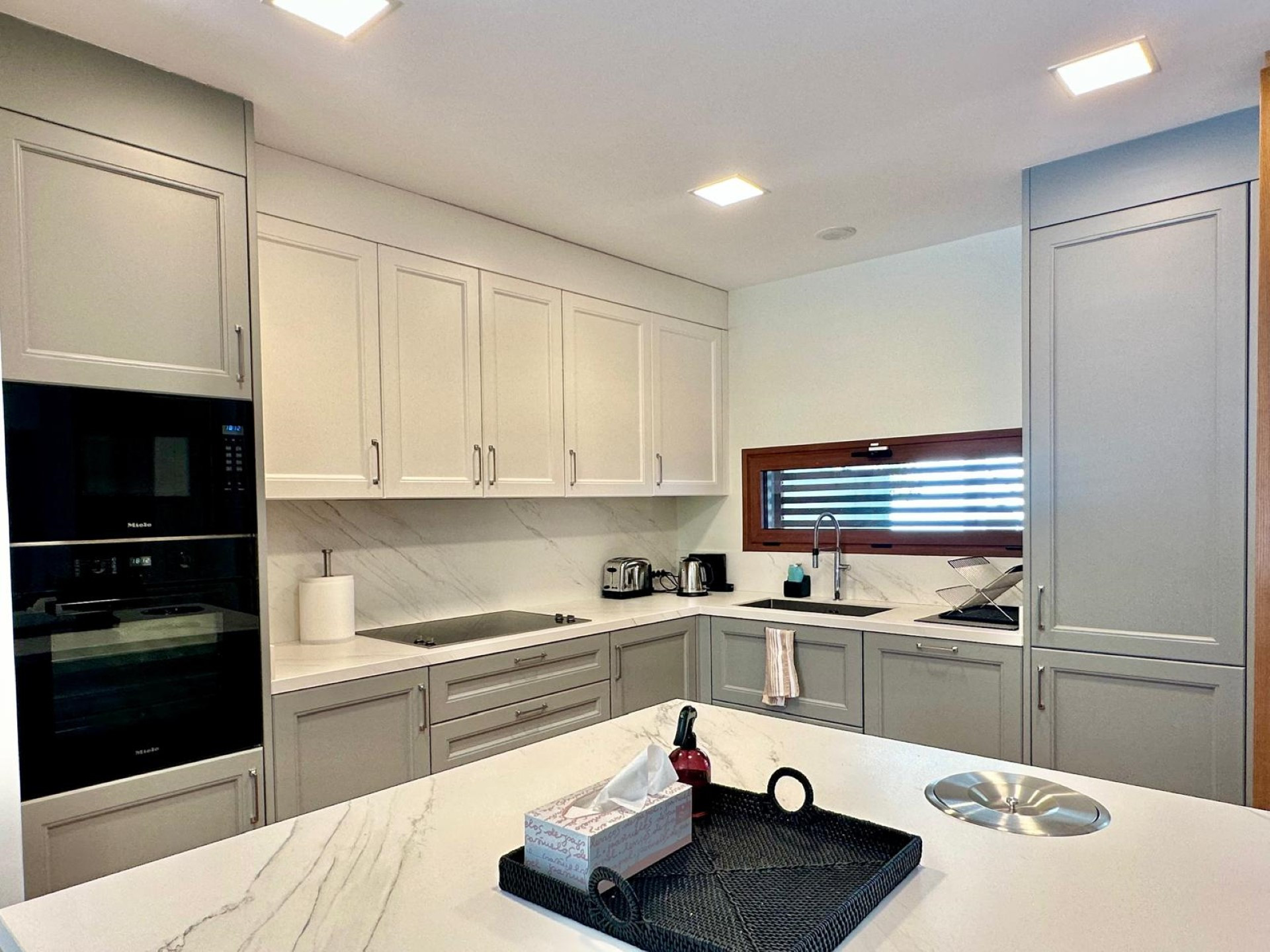 4 bedroom luxury townhouse in The Collection, Puente Romano