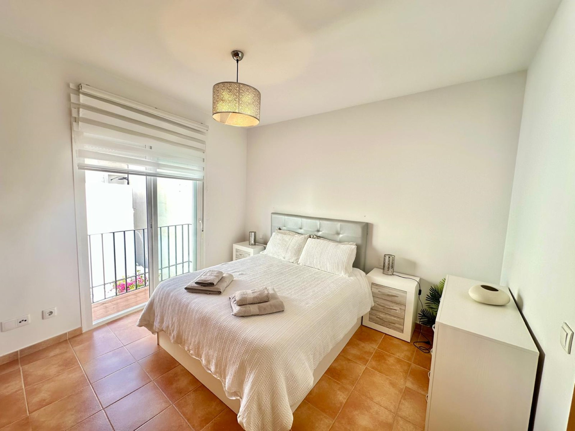 Ático dúplex renovado de 3 dormitorios en el centro de Marbella