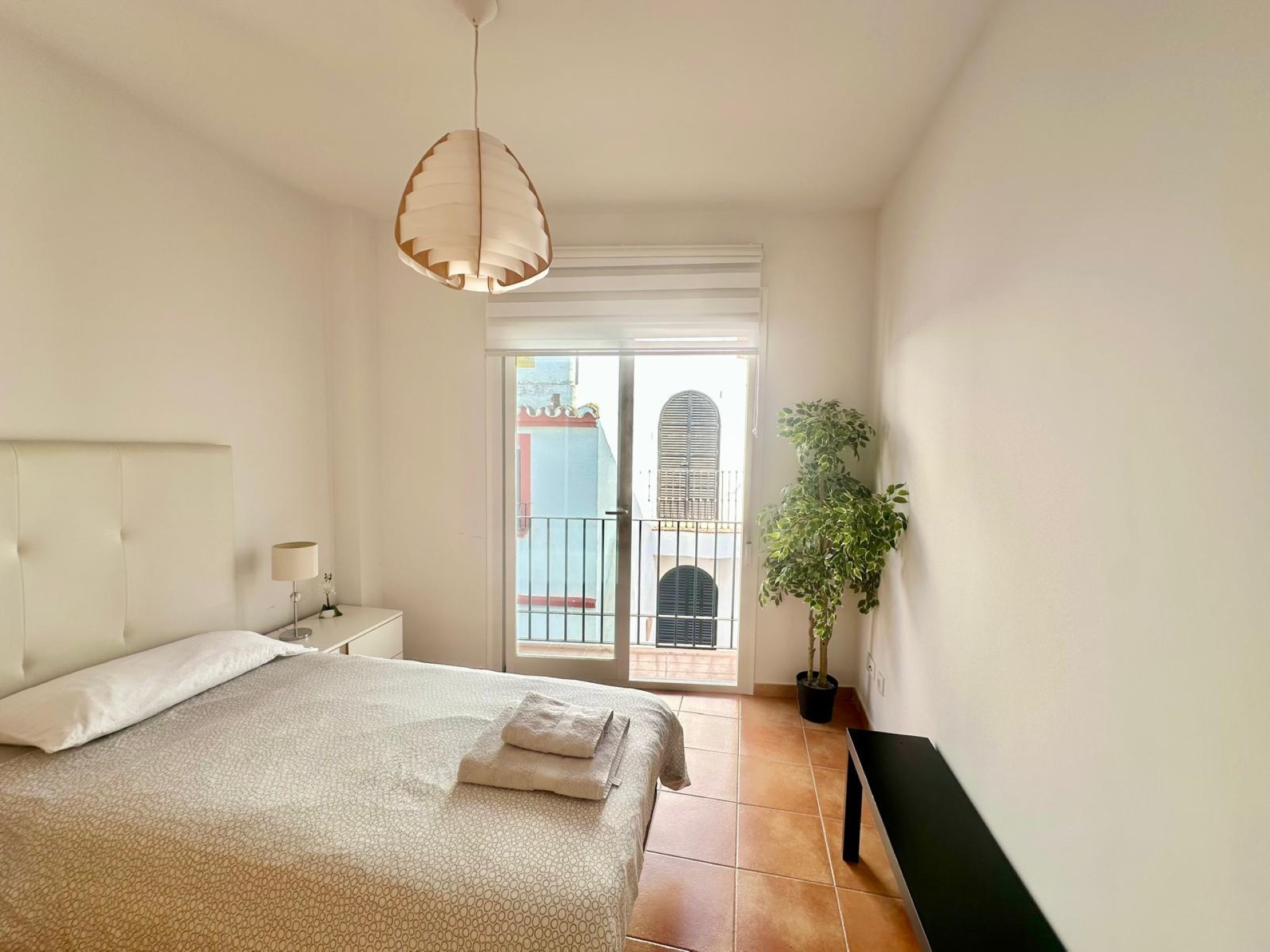 Ático dúplex renovado de 3 dormitorios en el centro de Marbella