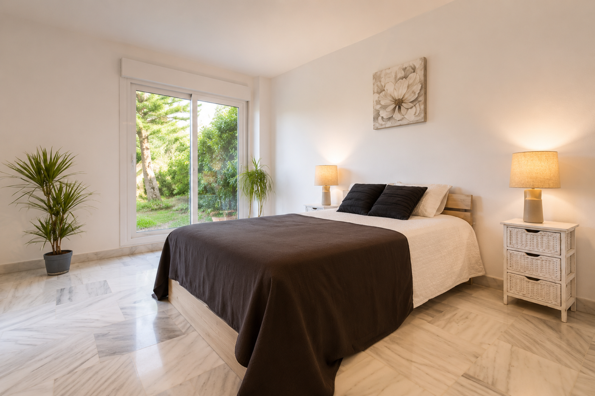 4 bedroom villa in Jardin Botanico, East of Estepona