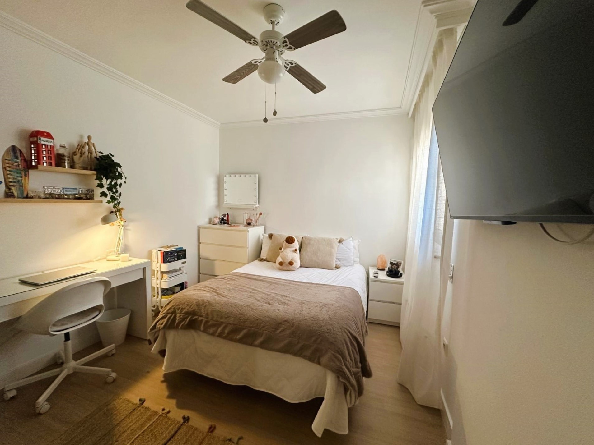 Elegant ground floor apartment, beachside in San Pedro