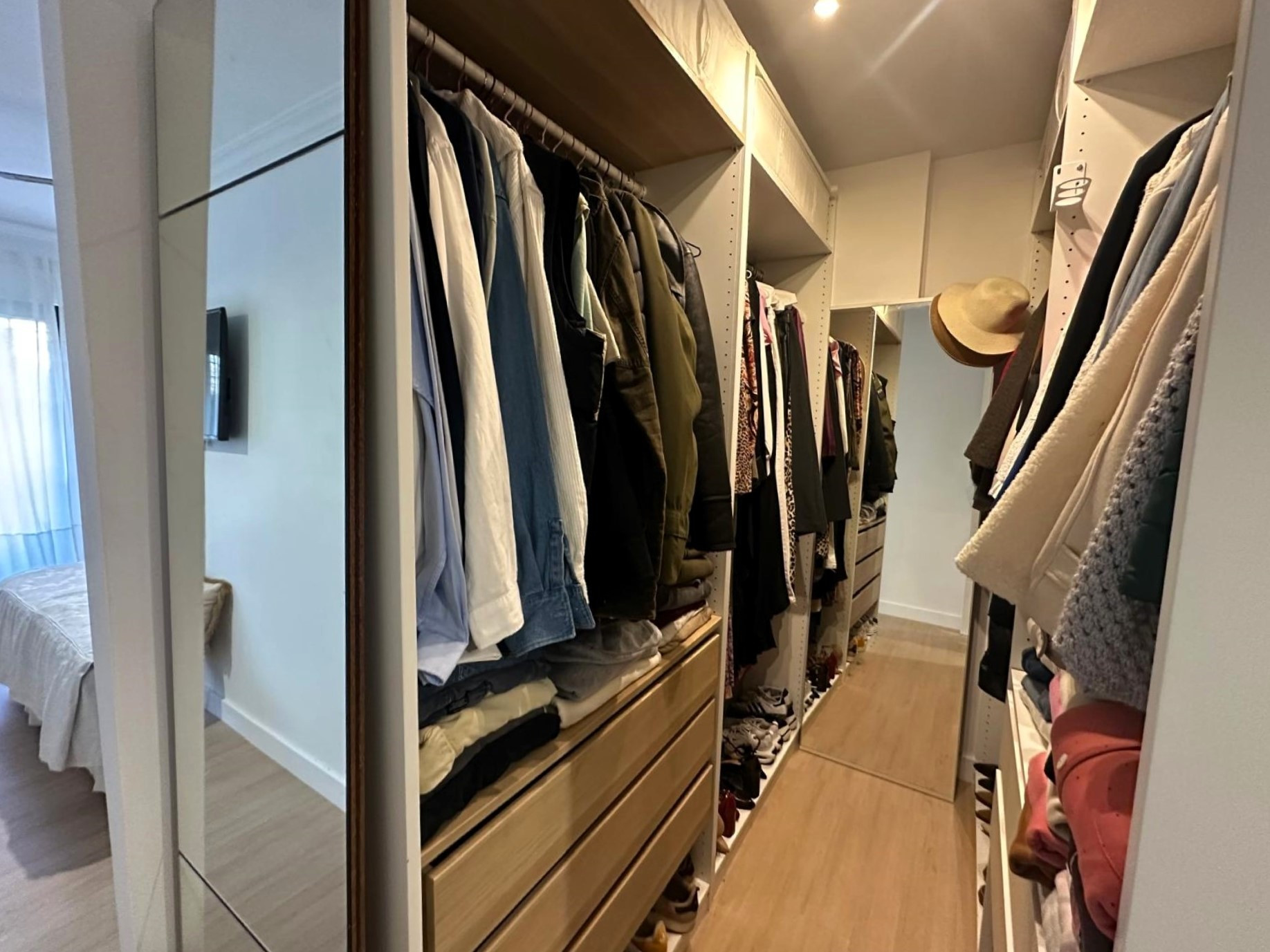 Elegant ground floor apartment, beachside in San Pedro