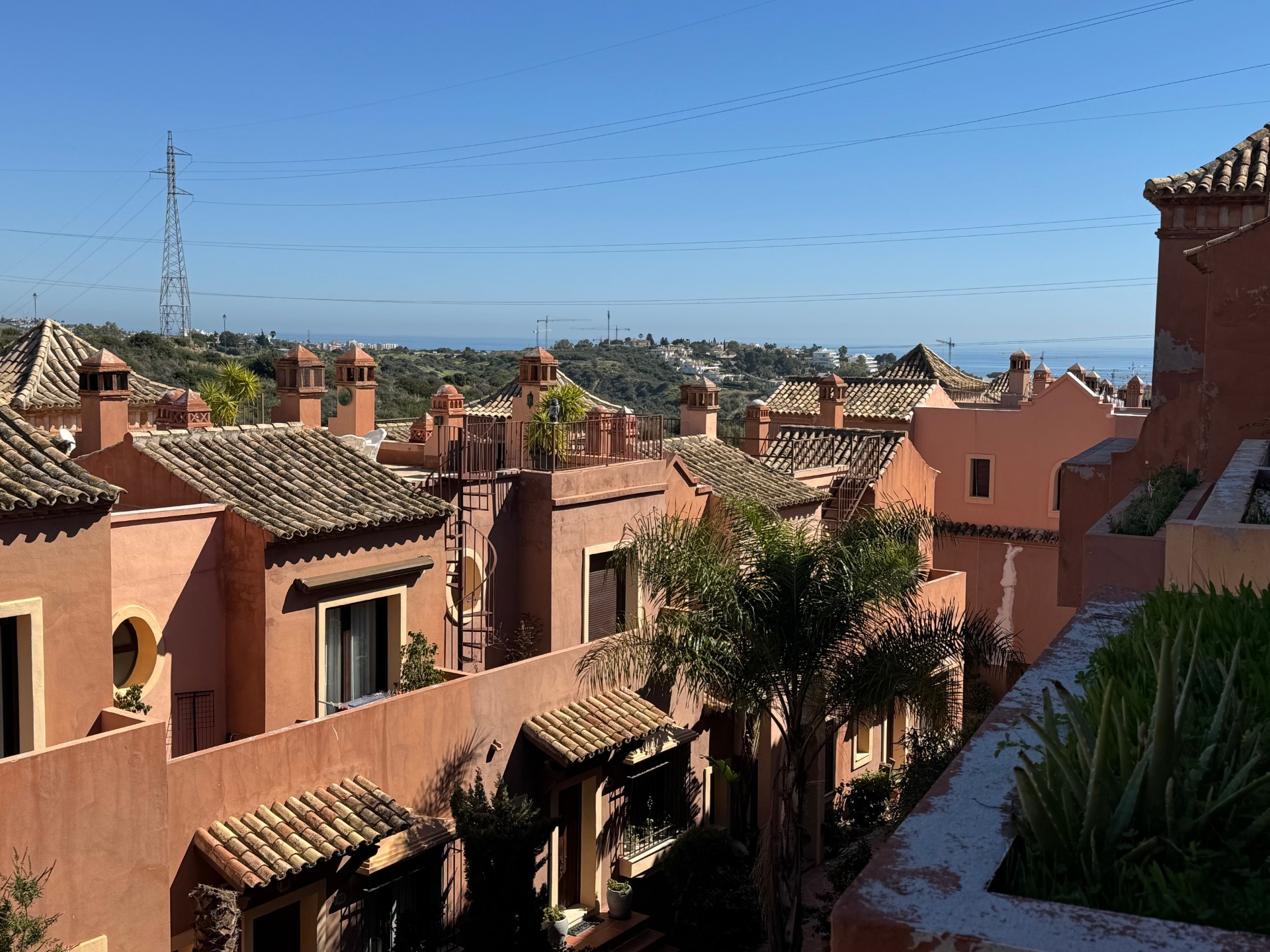 Corner townhouse in Estepona's Las Villas de Santa Maria gated community