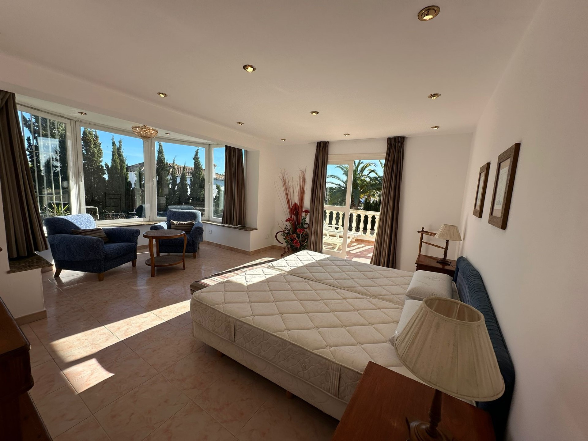 Detached Villa in Marbesa. Excellent Opportunity Close to the Beach
