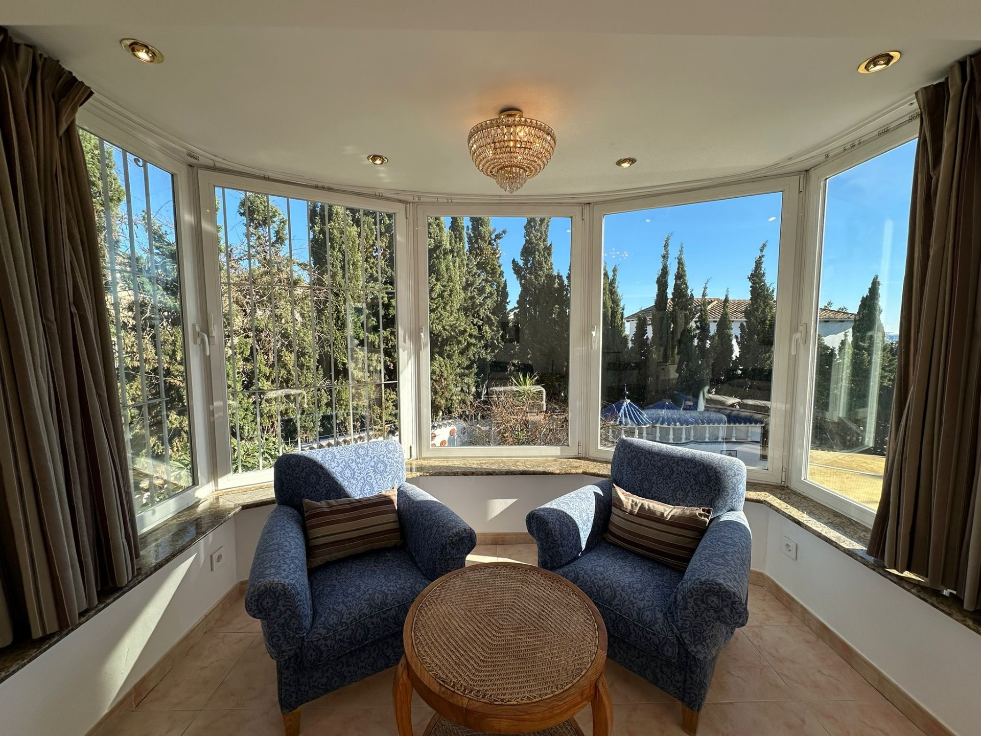 Detached Villa in Marbesa. Excellent Opportunity Close to the Beach