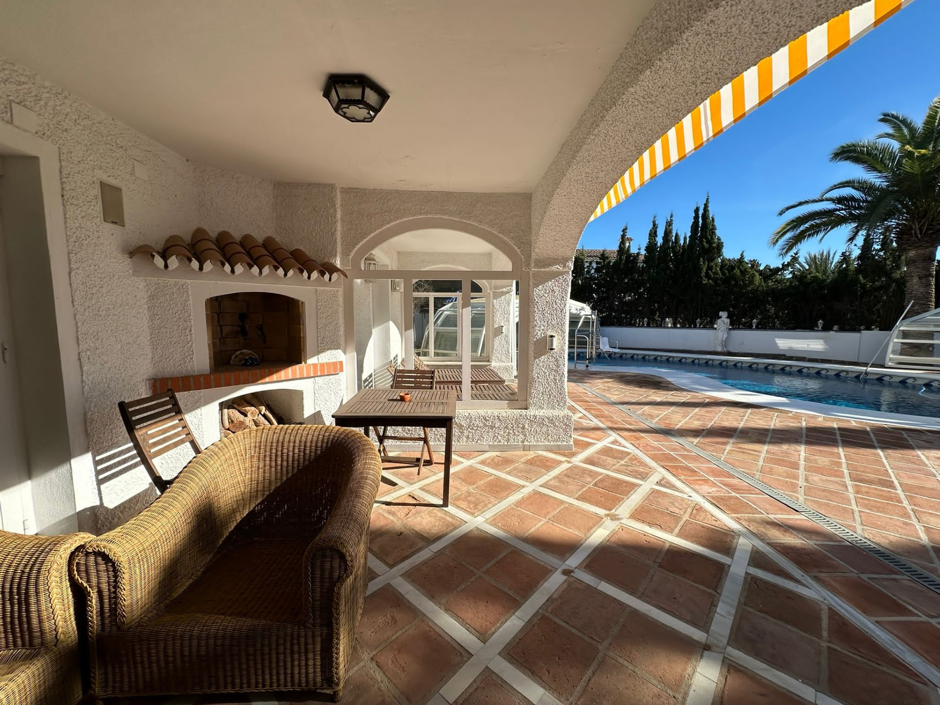 Detached Villa in Marbesa. Excellent Opportunity Close to the Beach