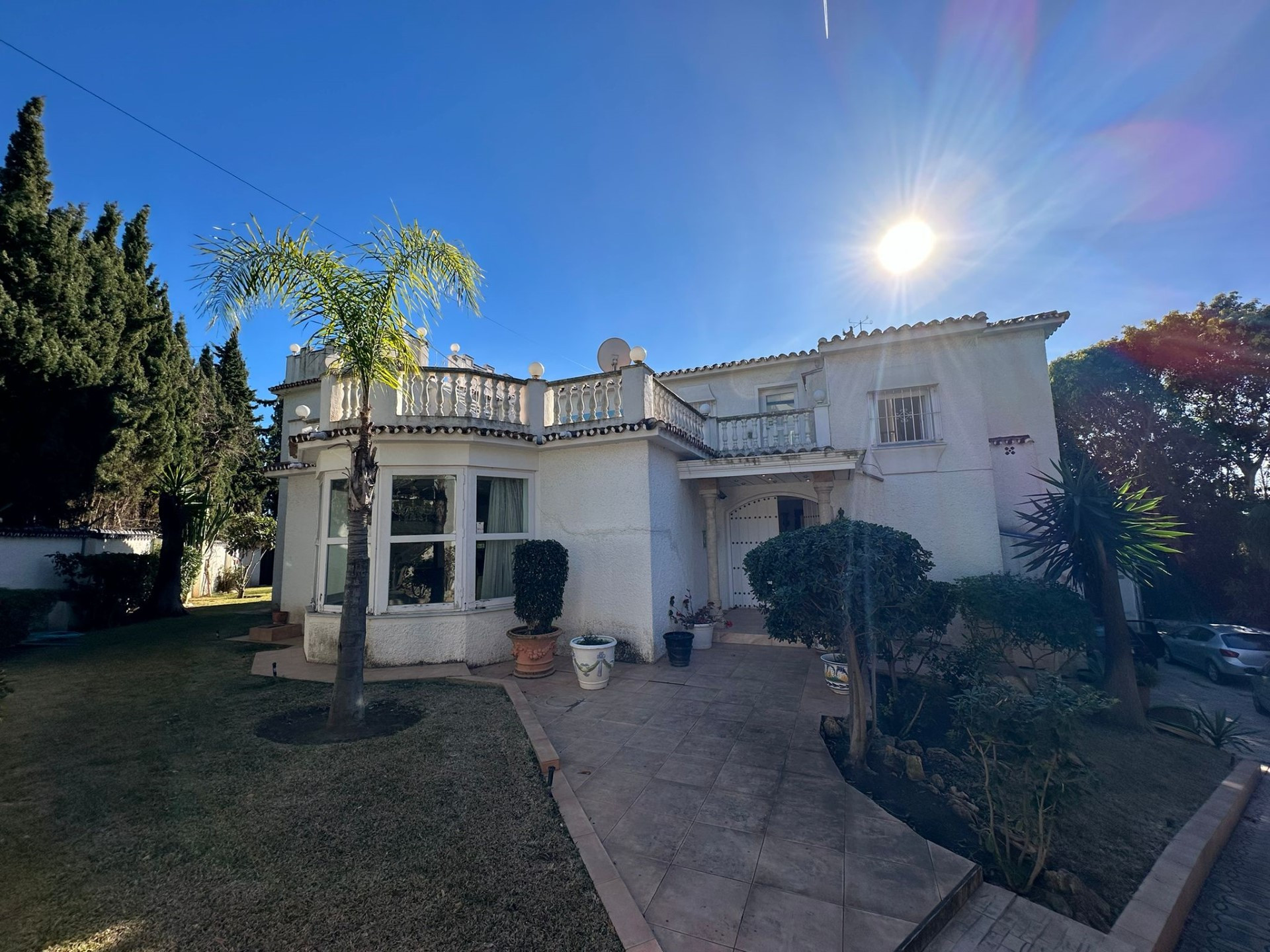 Detached Villa in Marbesa. Excellent Opportunity Close to the Beach