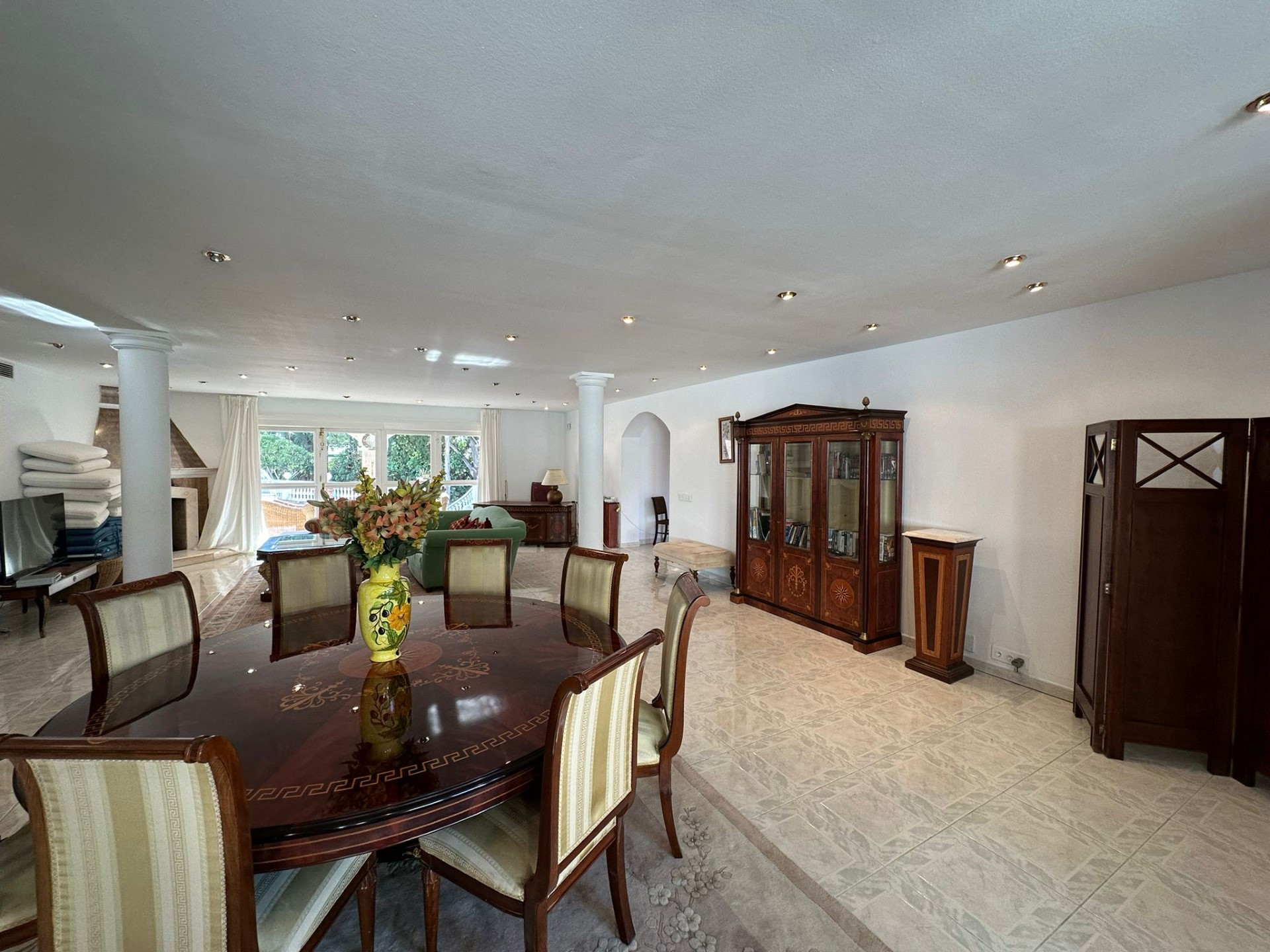 Detached Villa in Marbesa. Excellent Opportunity Close to the Beach